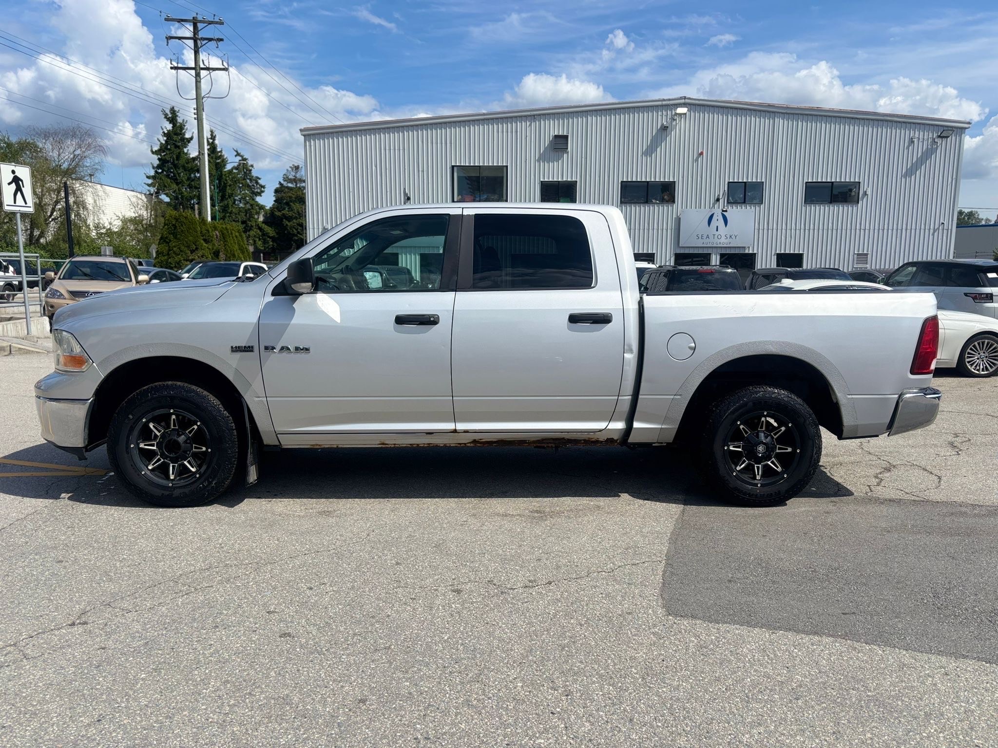 /canwestautoinc/2009-Dodge-Ram1500-09410271148183957.jpg