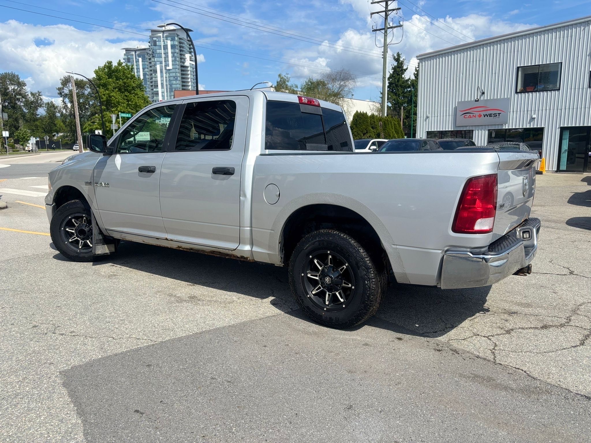 /canwestautoinc/2009-Dodge-Ram1500-2454882446950406.jpg