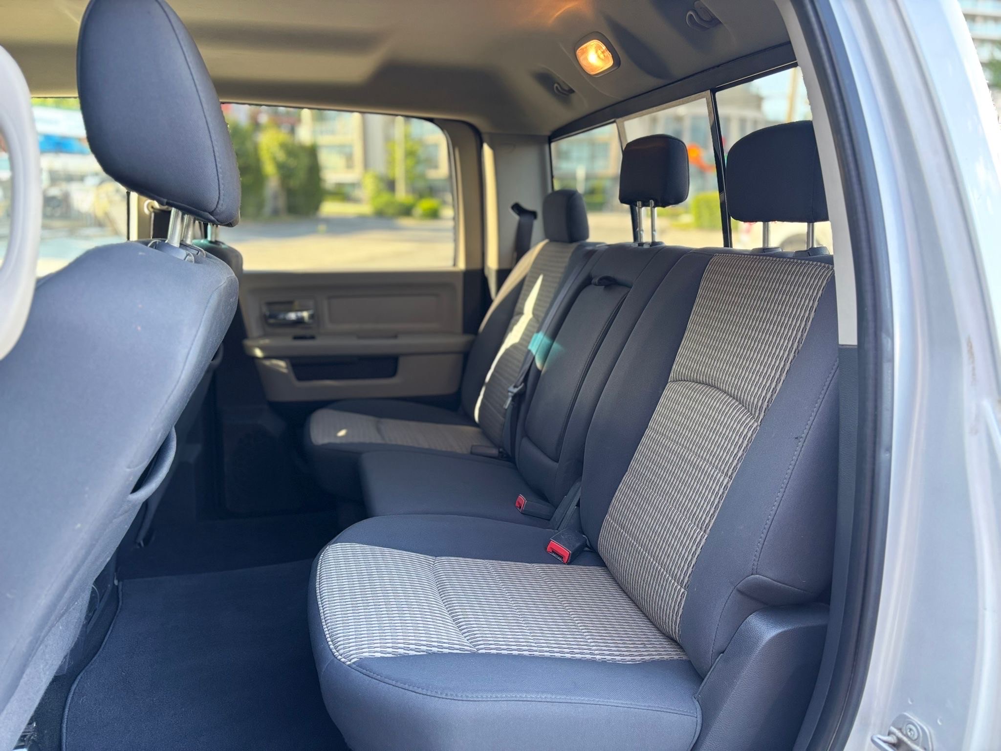 /canwestautoinc/2009-Dodge-Ram1500-5800272981561729.jpg