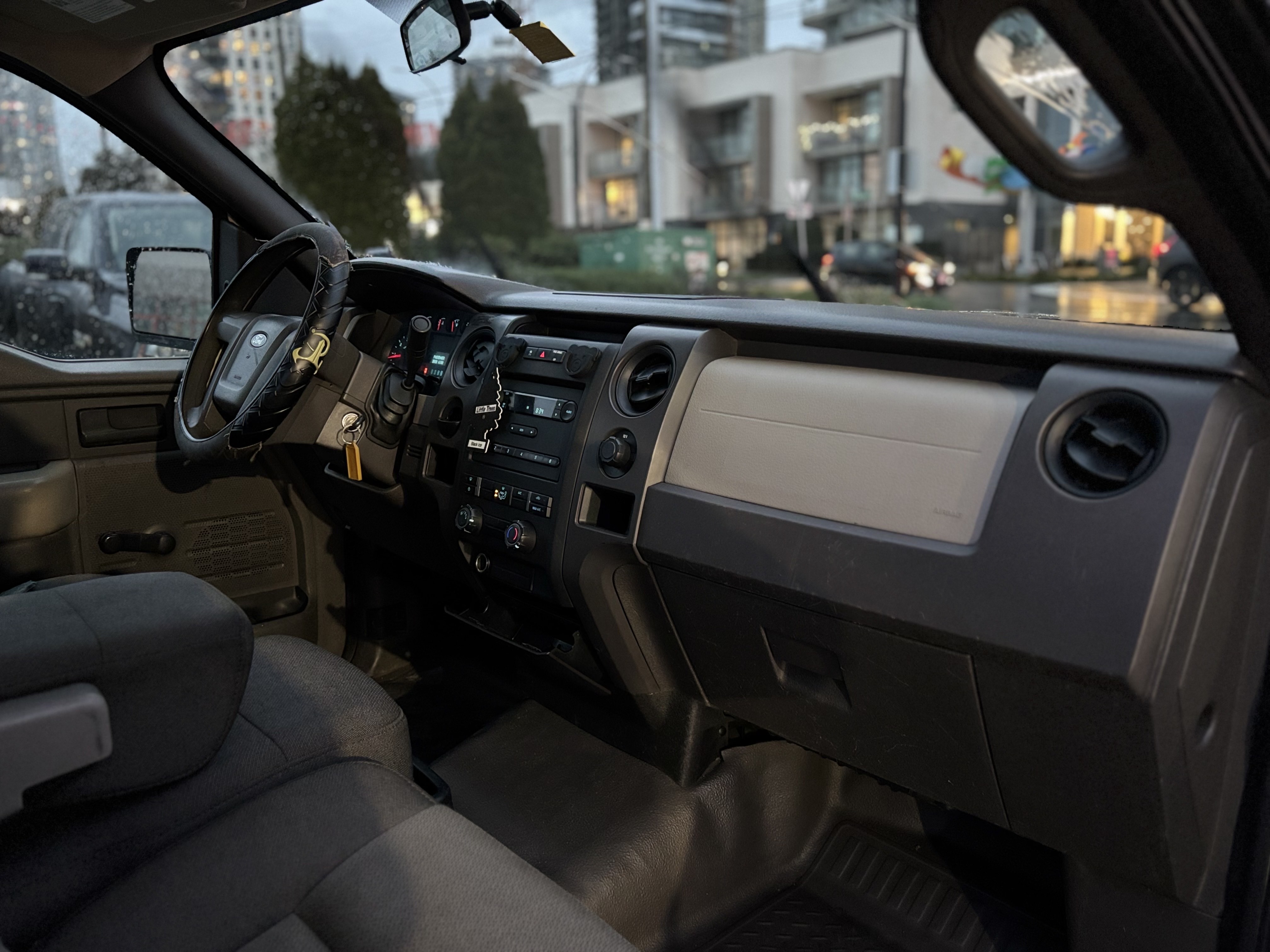 /canwestautoinc/2009-Ford-F-150-904494033080792.jpg