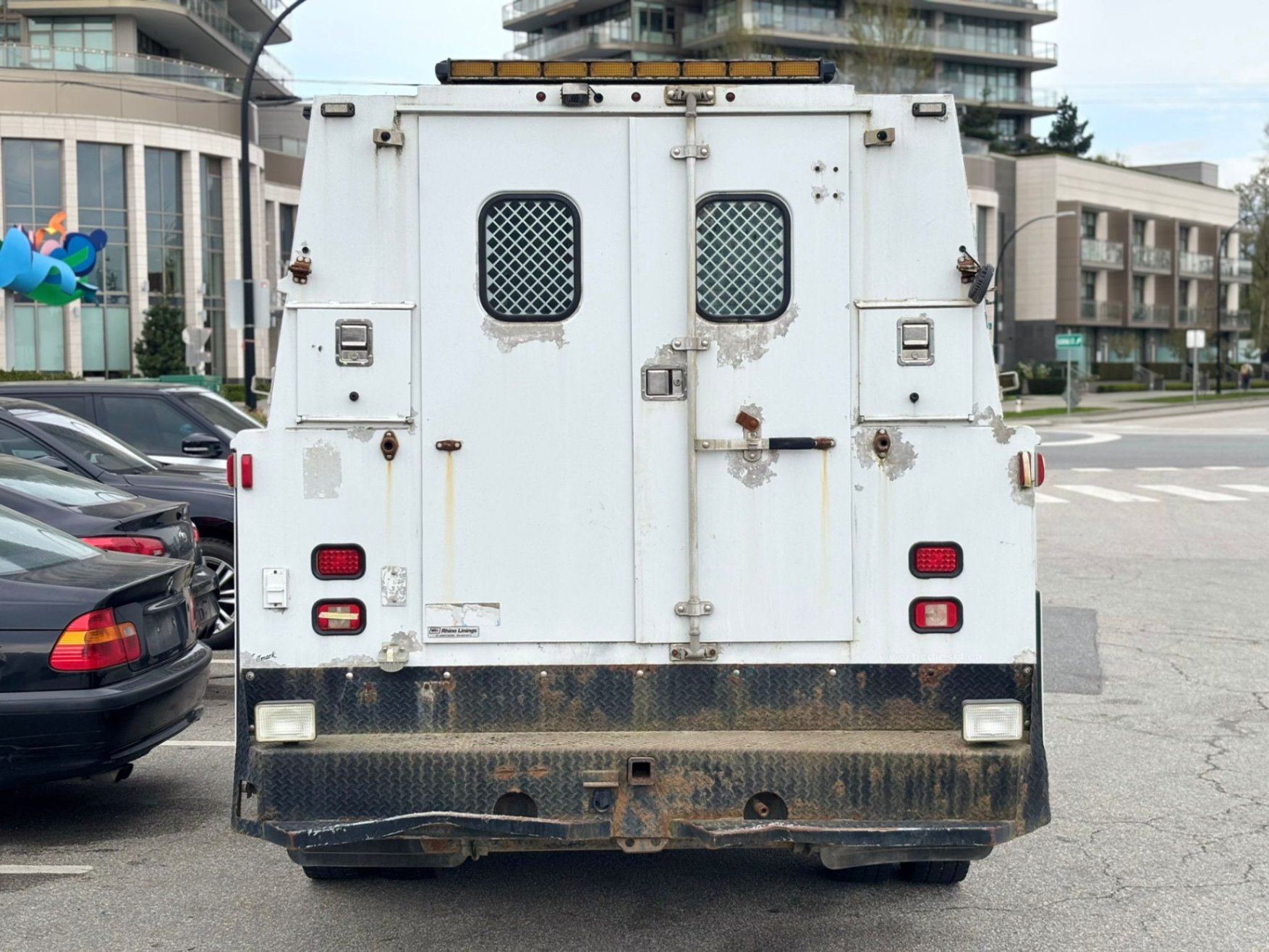 /canwestautoinc/2009-Ford-SuperDuty-19055344449230915.jpg