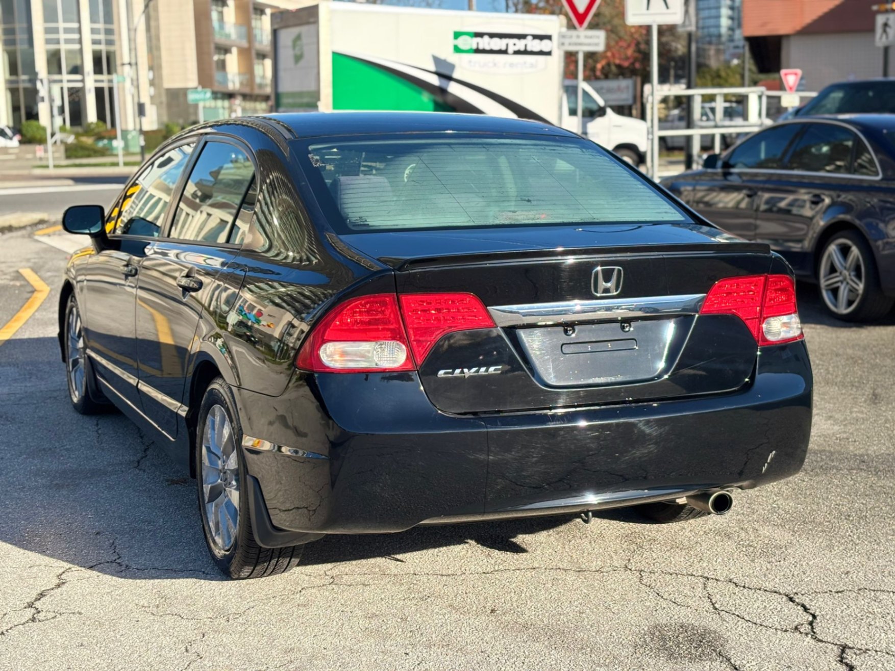 /canwestautoinc/2009-Honda-Civic-5326127272846091.jpg