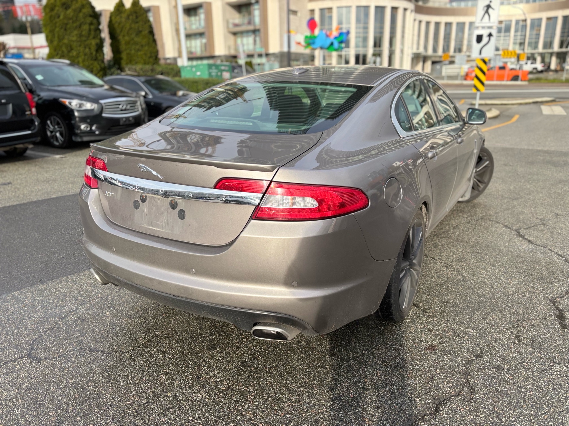 /canwestautoinc/2009-Jaguar-XF-8369668185007741.jpg