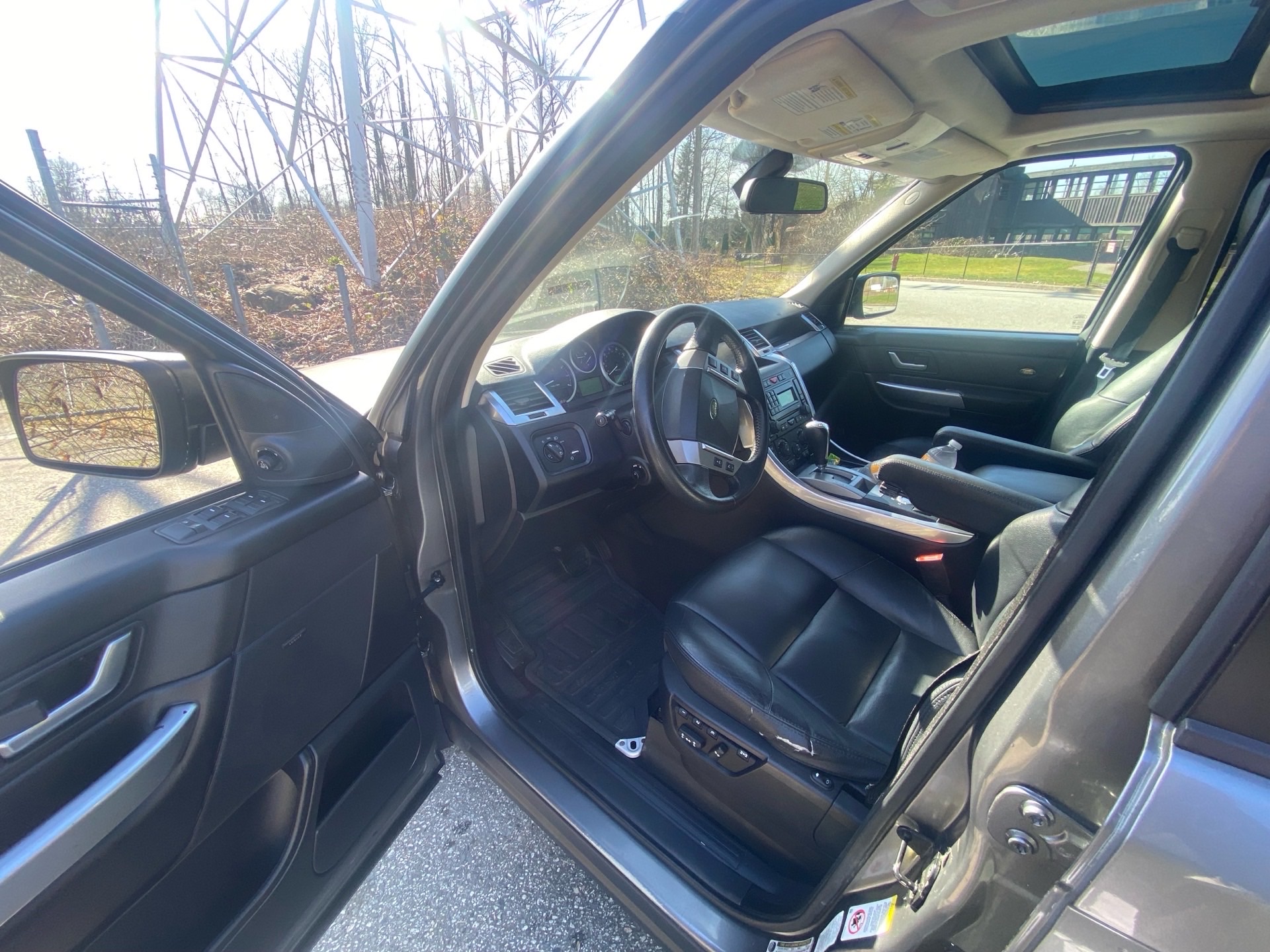 /canwestautoinc/2009-LandRover-RangeRover-7679620539175036.jpg