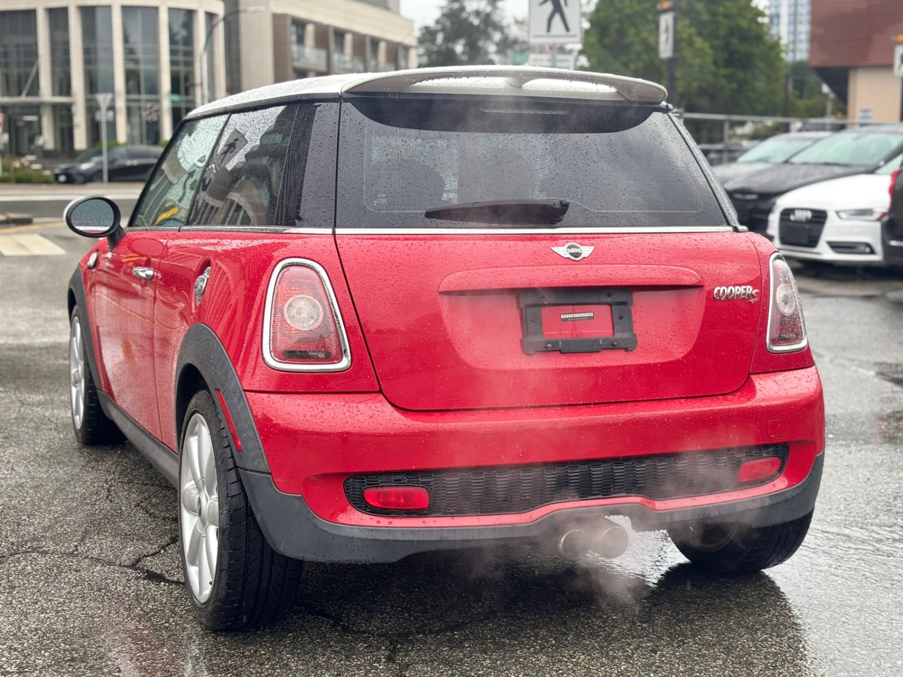 /canwestautoinc/2009-MINI-Cooper-17929209112612465.jpg