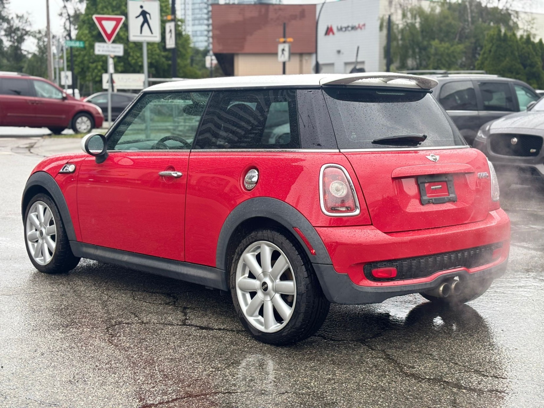 /canwestautoinc/2009-MINI-Cooper-6013421803161452.jpg