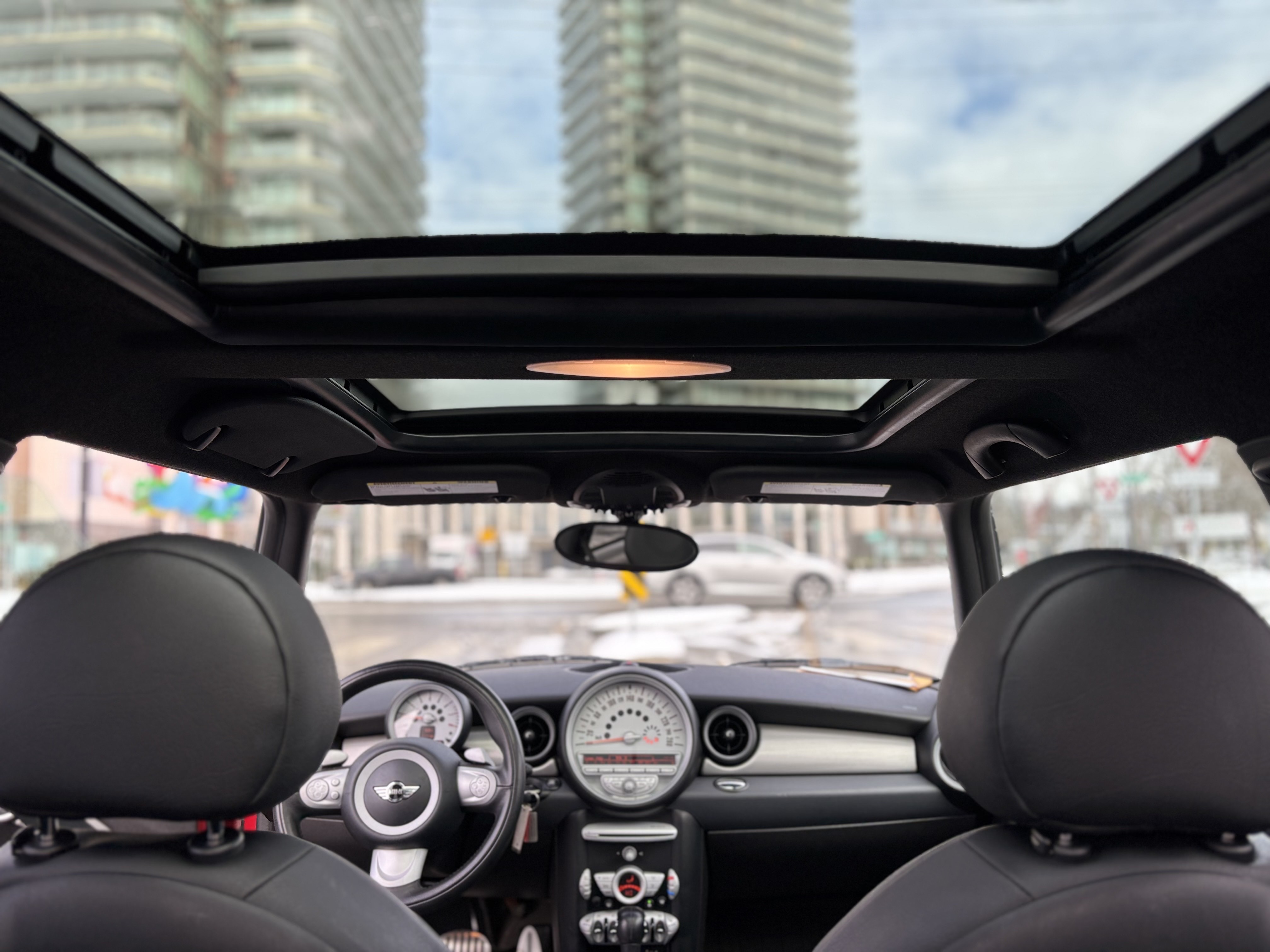 /canwestautoinc/2009-MINI-CooperHardtop-7767752563761474.jpg