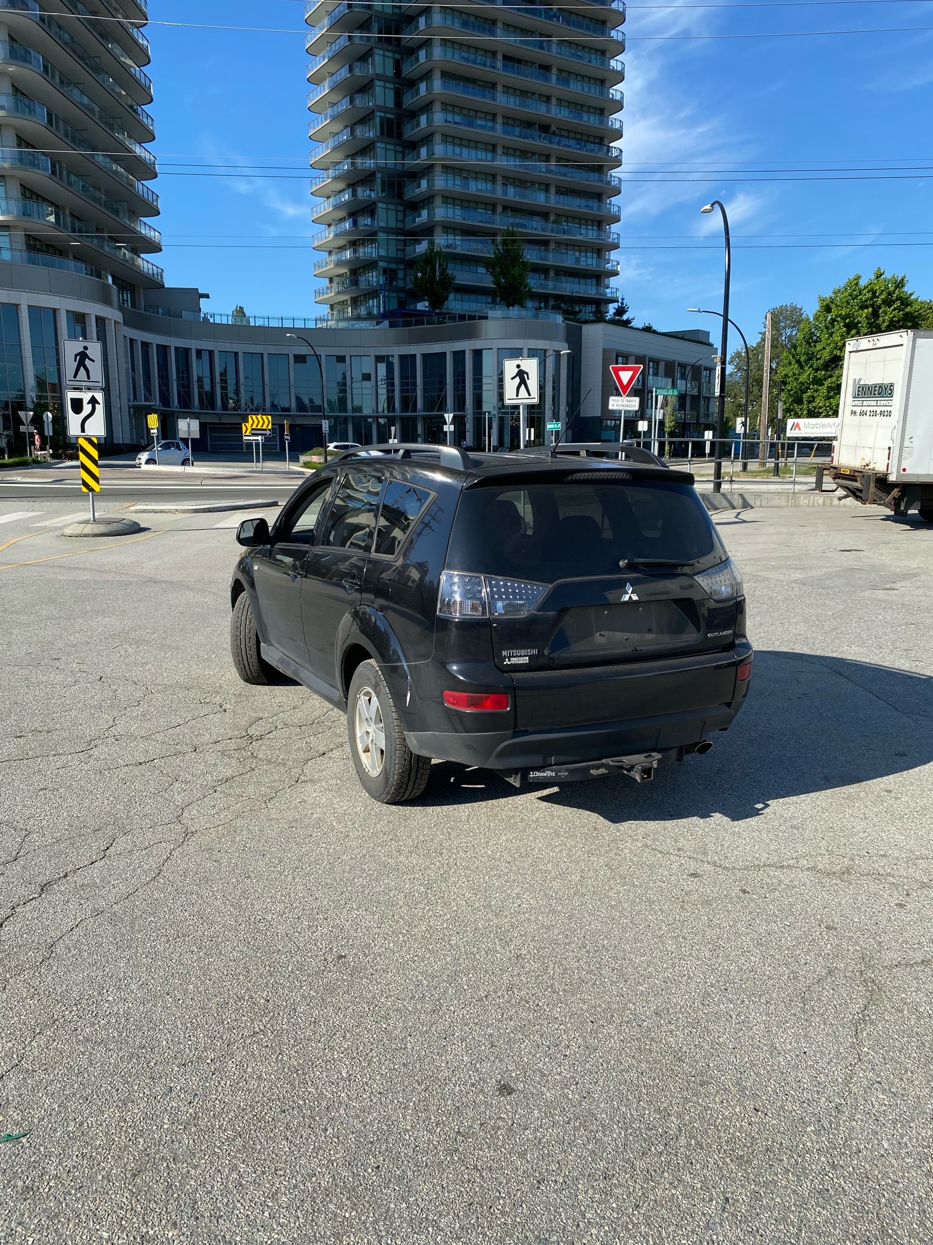 /canwestautoinc/2009-Mitsubishi-Outlander-3911559042008157.jpg
