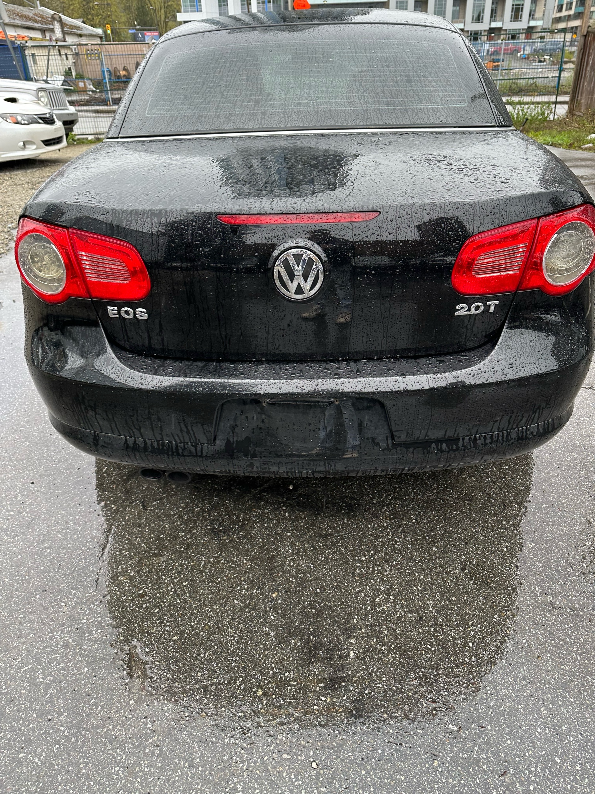 /canwestautoinc/2009-Volkswagen-Eos-7221145171078358.jpg