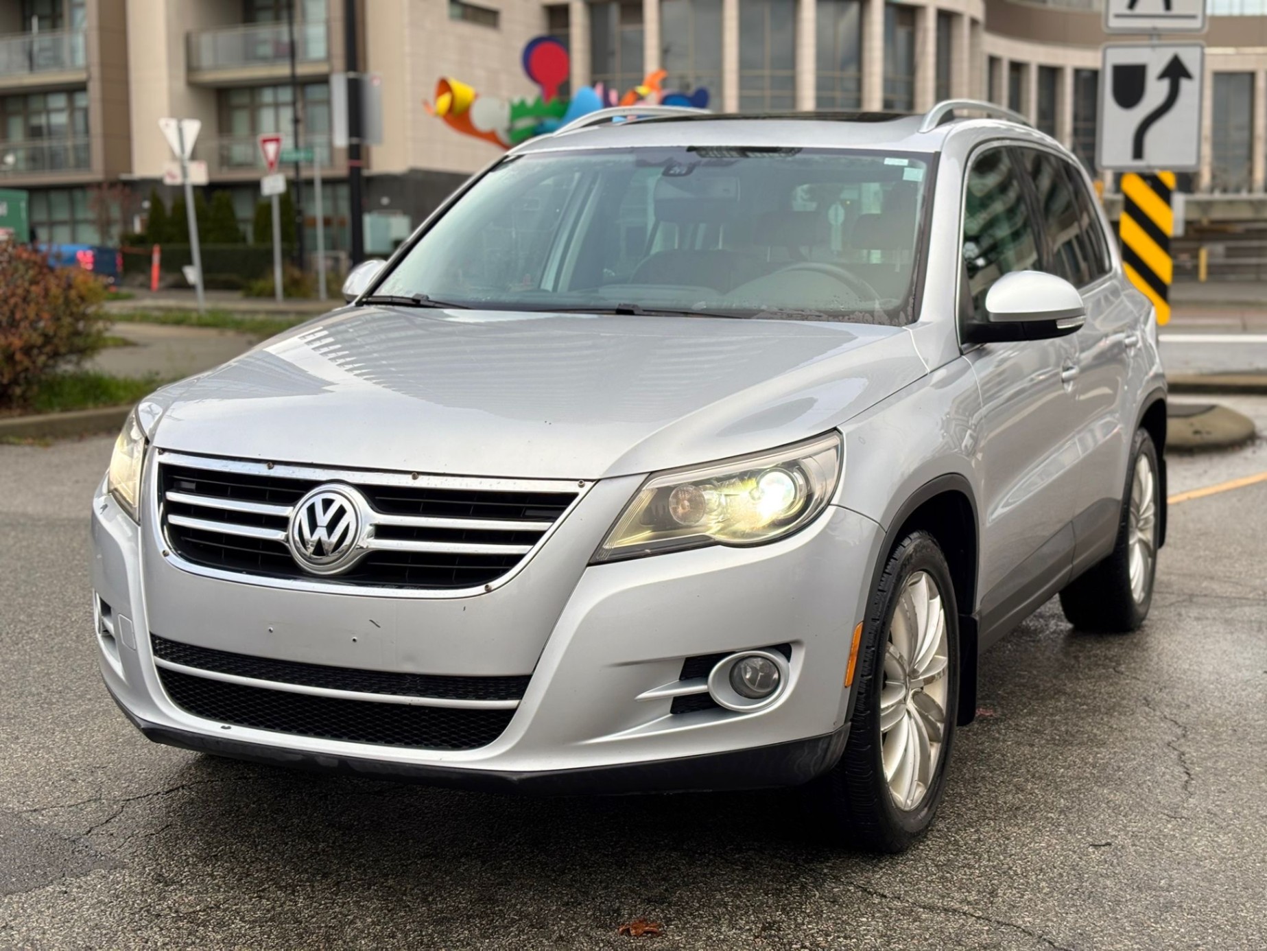 /canwestautoinc/2009-Volkswagen-Tiguan-07670461007559126.jpg