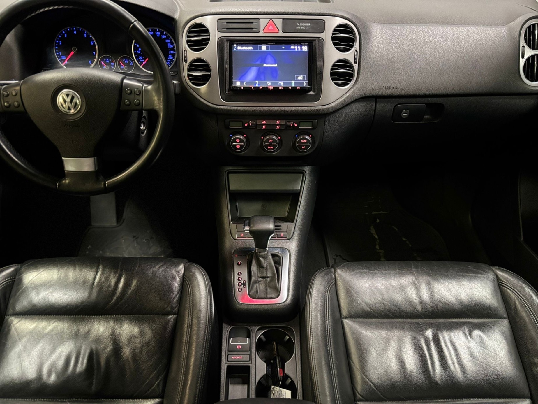 /canwestautoinc/2009-Volkswagen-Tiguan-12238147117196019.jpg