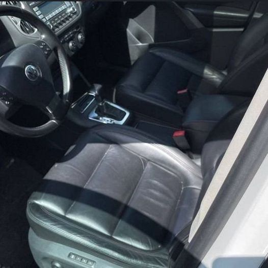 /canwestautoinc/2009-Volkswagen-Tiguan-36547607568124607.jpg