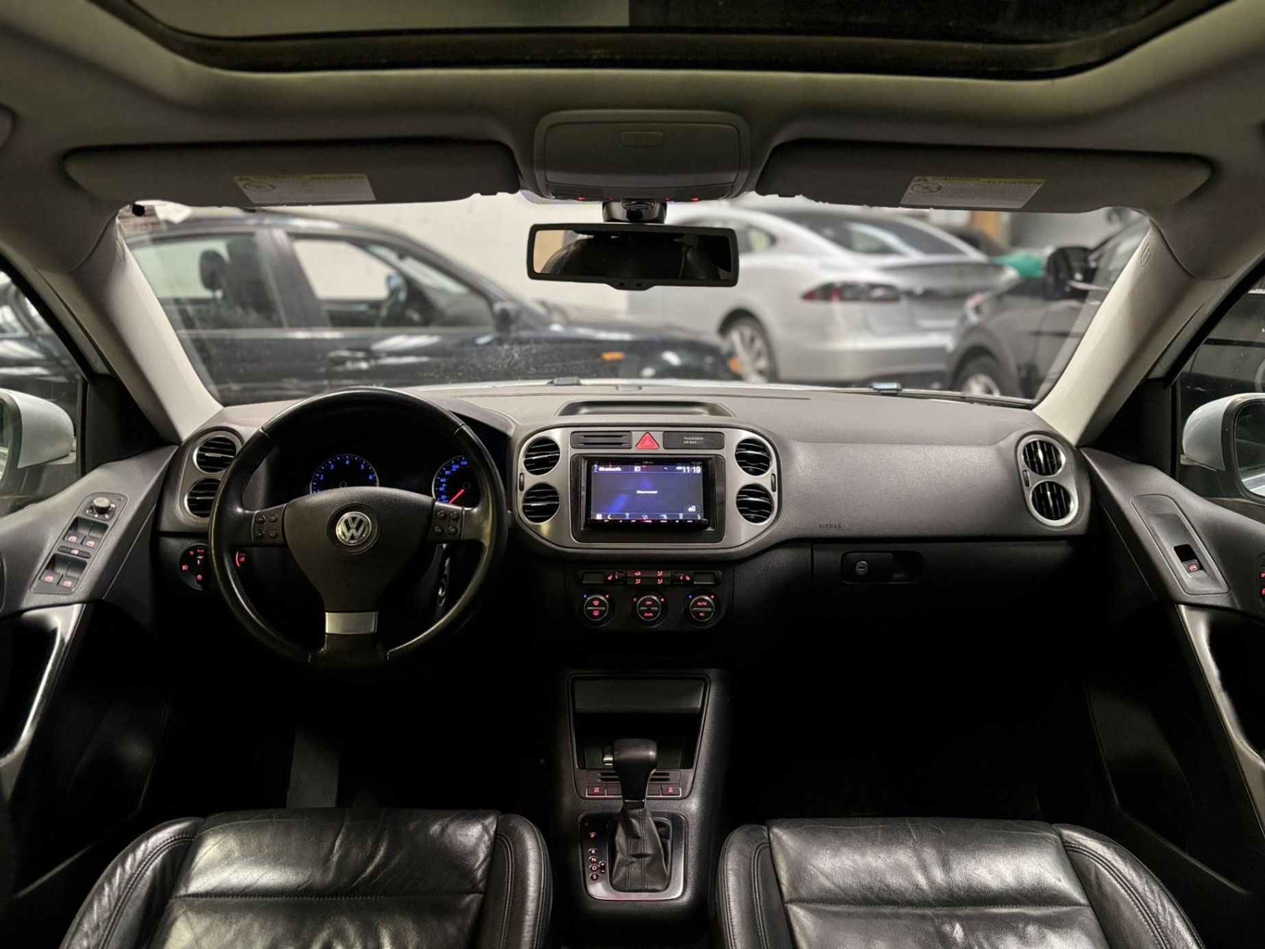 /canwestautoinc/2009-Volkswagen-Tiguan-5128260458462282.jpg