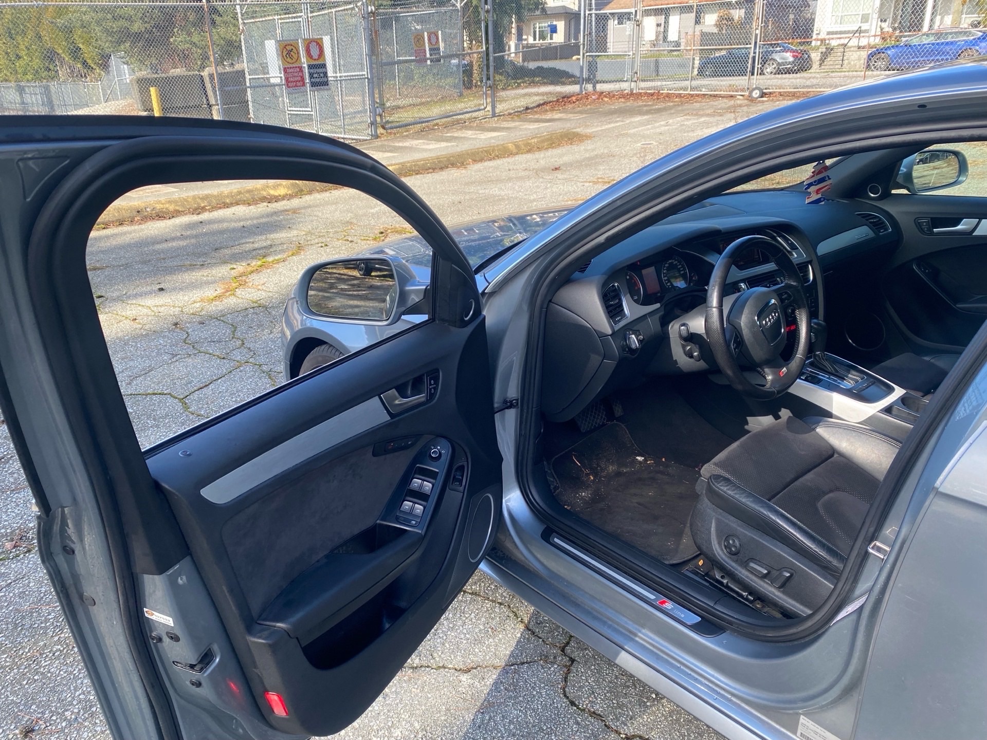 /canwestautoinc/2010-Audi-A4-12507384876468475.jpg