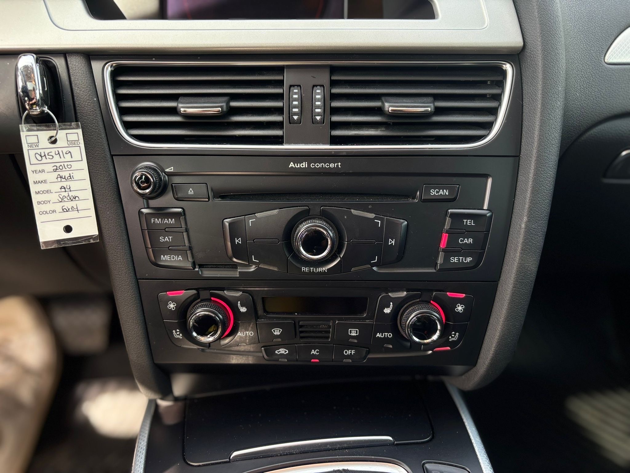 /canwestautoinc/2010-Audi-A4-5377723974669901.jpg