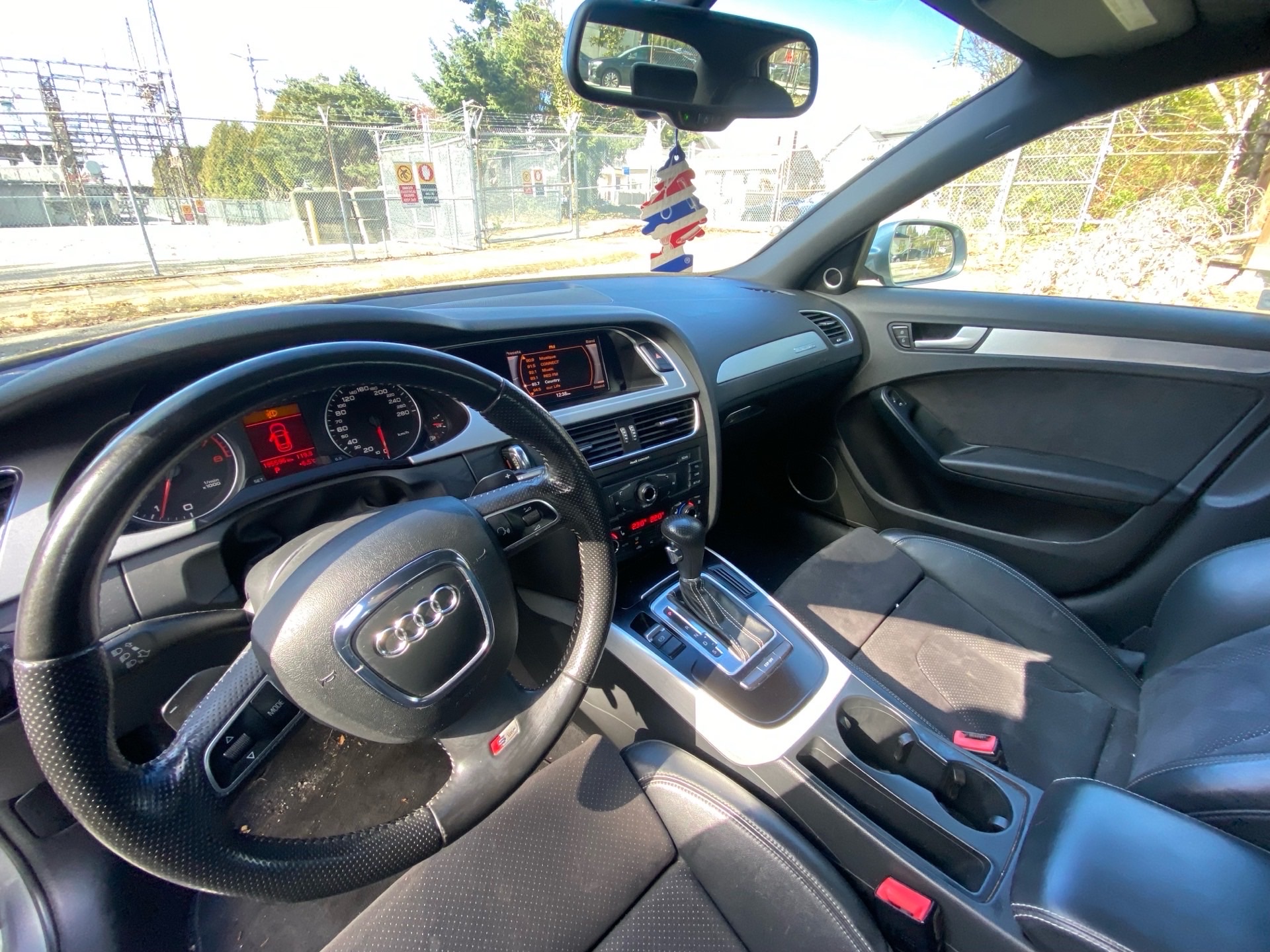 /canwestautoinc/2010-Audi-A4-8621404330974474.jpg