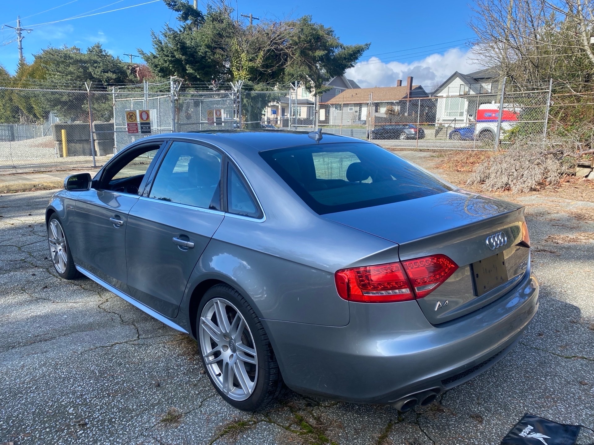 /canwestautoinc/2010-Audi-A4-8633681440425487.jpg