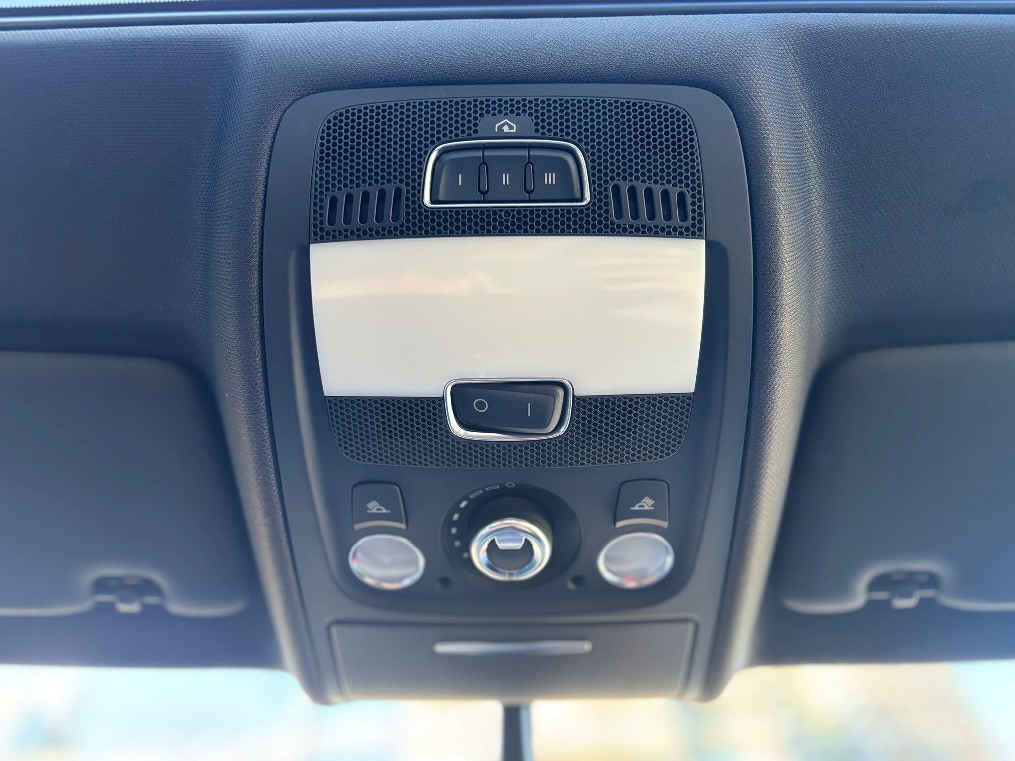 /canwestautoinc/2010-Audi-S4-561828931013159.jpg