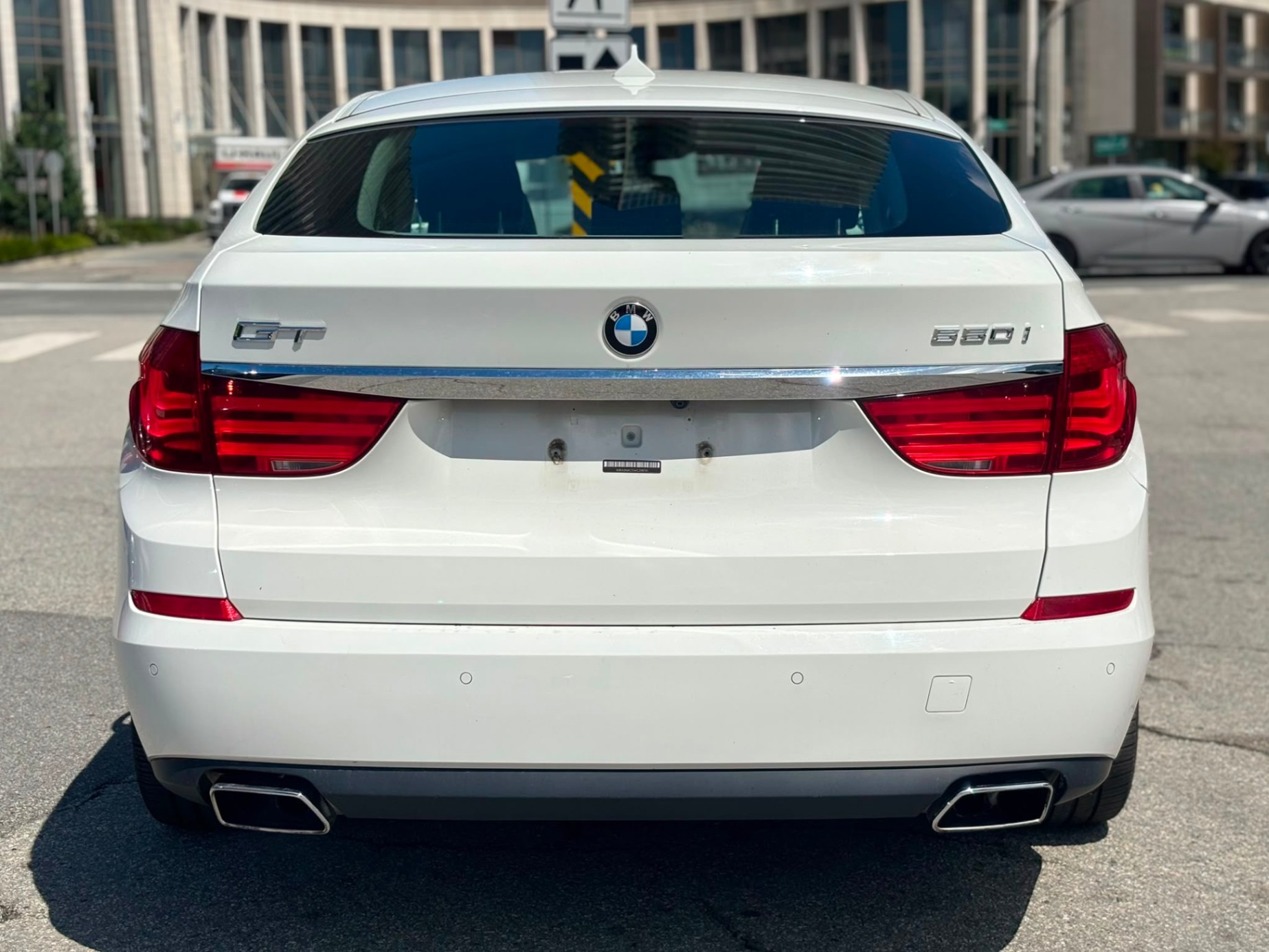 /canwestautoinc/2010-BMW-5Series-10631547414863562.jpg