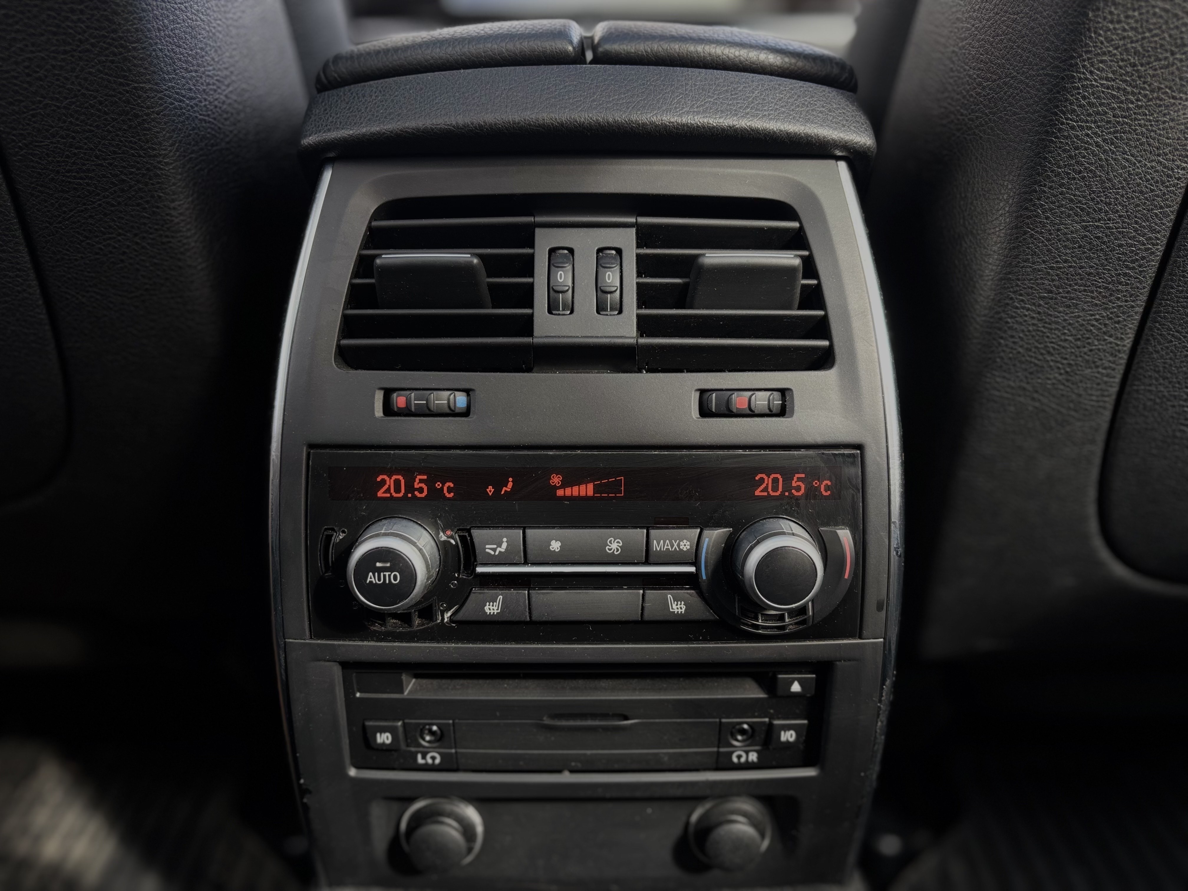 /canwestautoinc/2010-BMW-5Series-46093984700782276.jpg