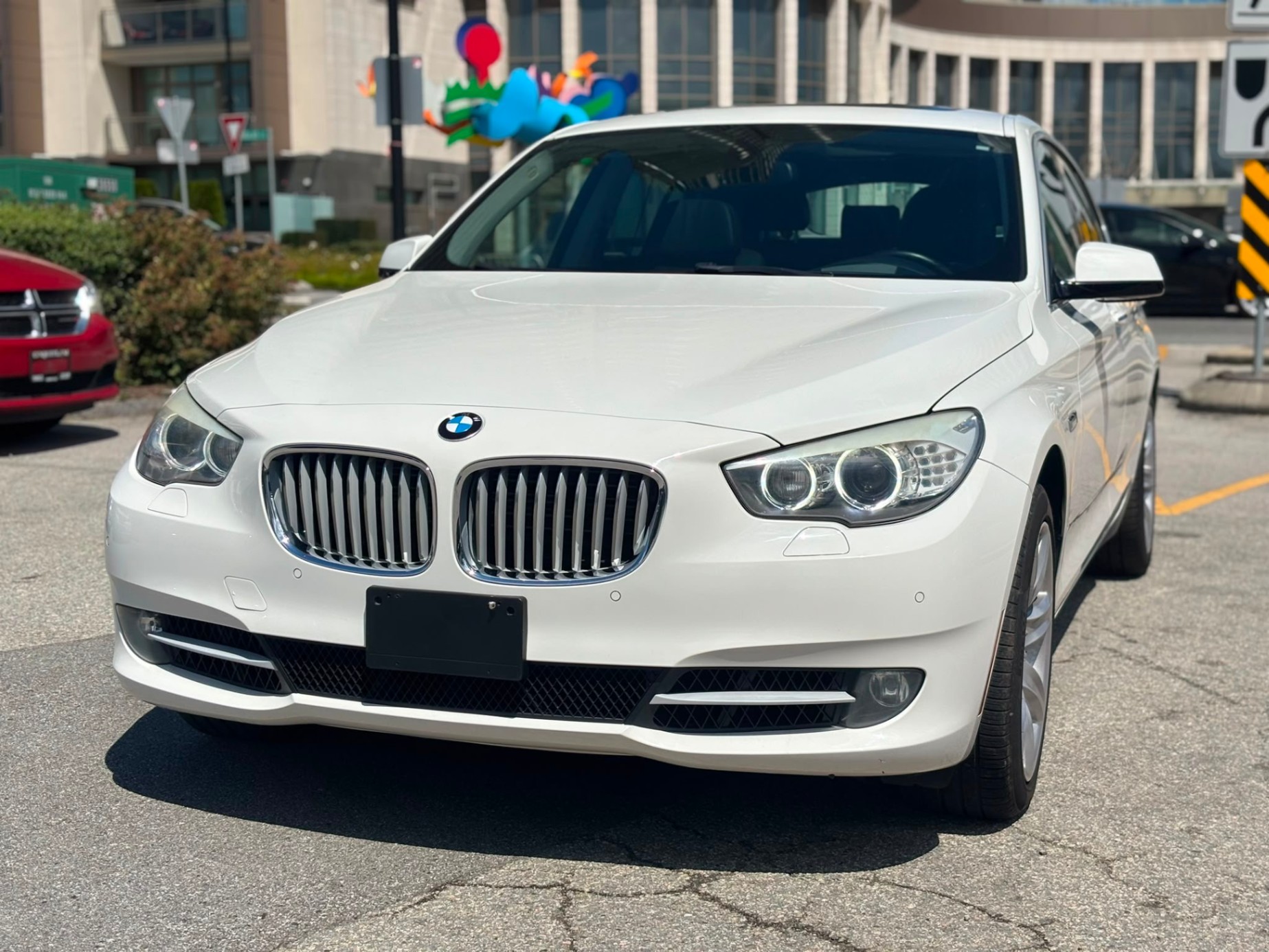 /canwestautoinc/2010-BMW-5Series-5219180008406954.jpg