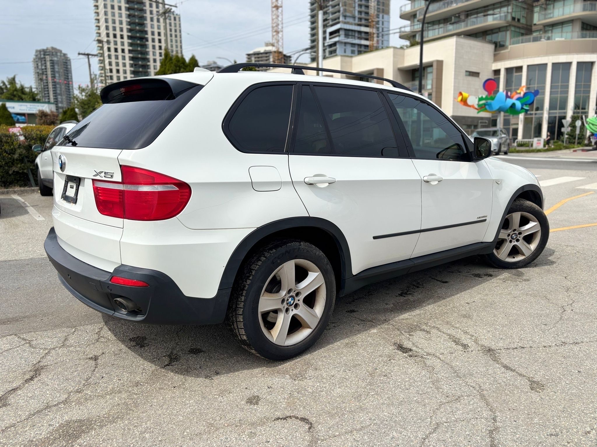 /canwestautoinc/2010-BMW-X5-29358653105153665.jpg