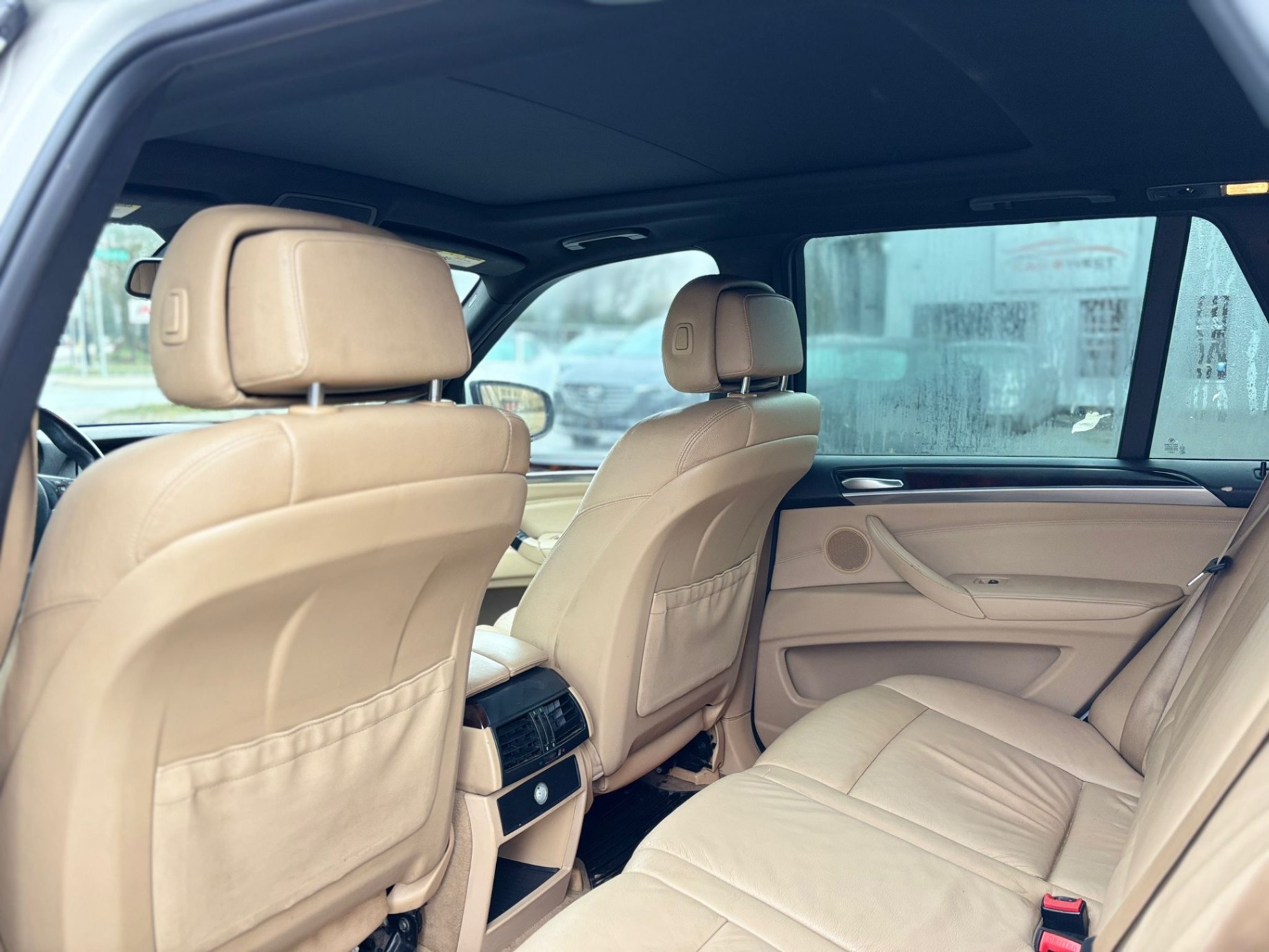 /canwestautoinc/2010-BMW-X5-9497110214754407.jpg