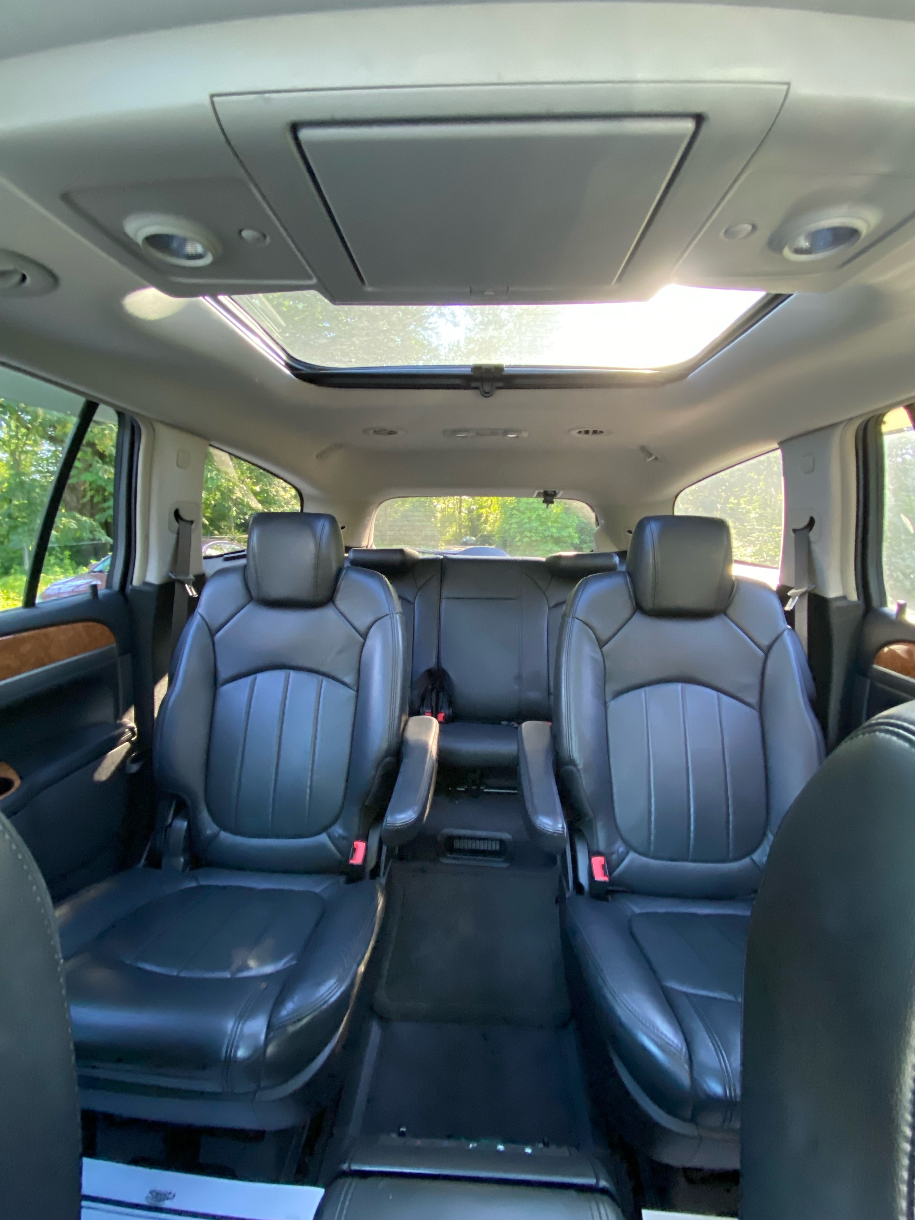 /canwestautoinc/2010-Buick-Enclave-7093752441616665.jpg