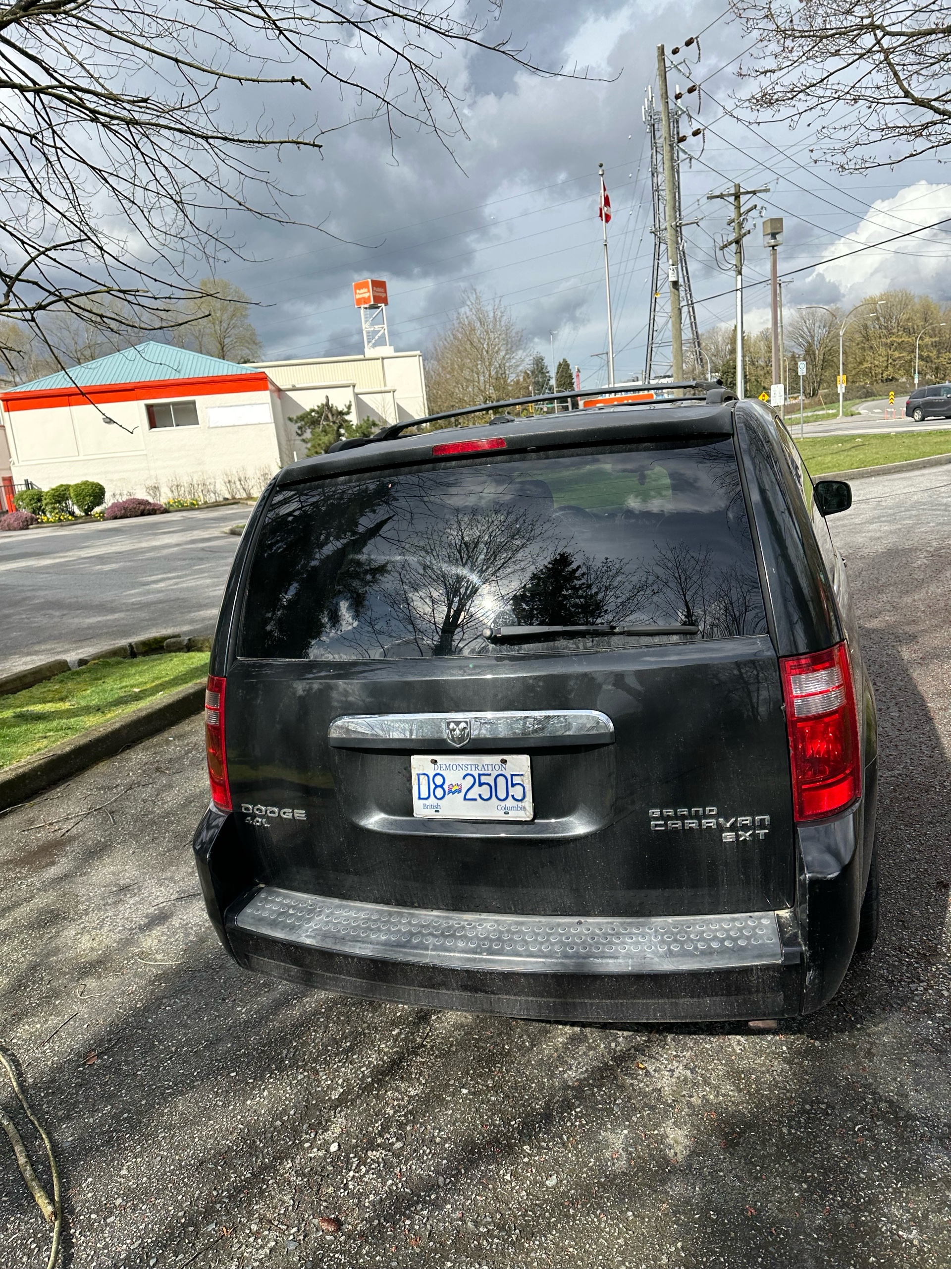 /canwestautoinc/2010-Dodge-GrandCaravan-17713261326814123.jpg