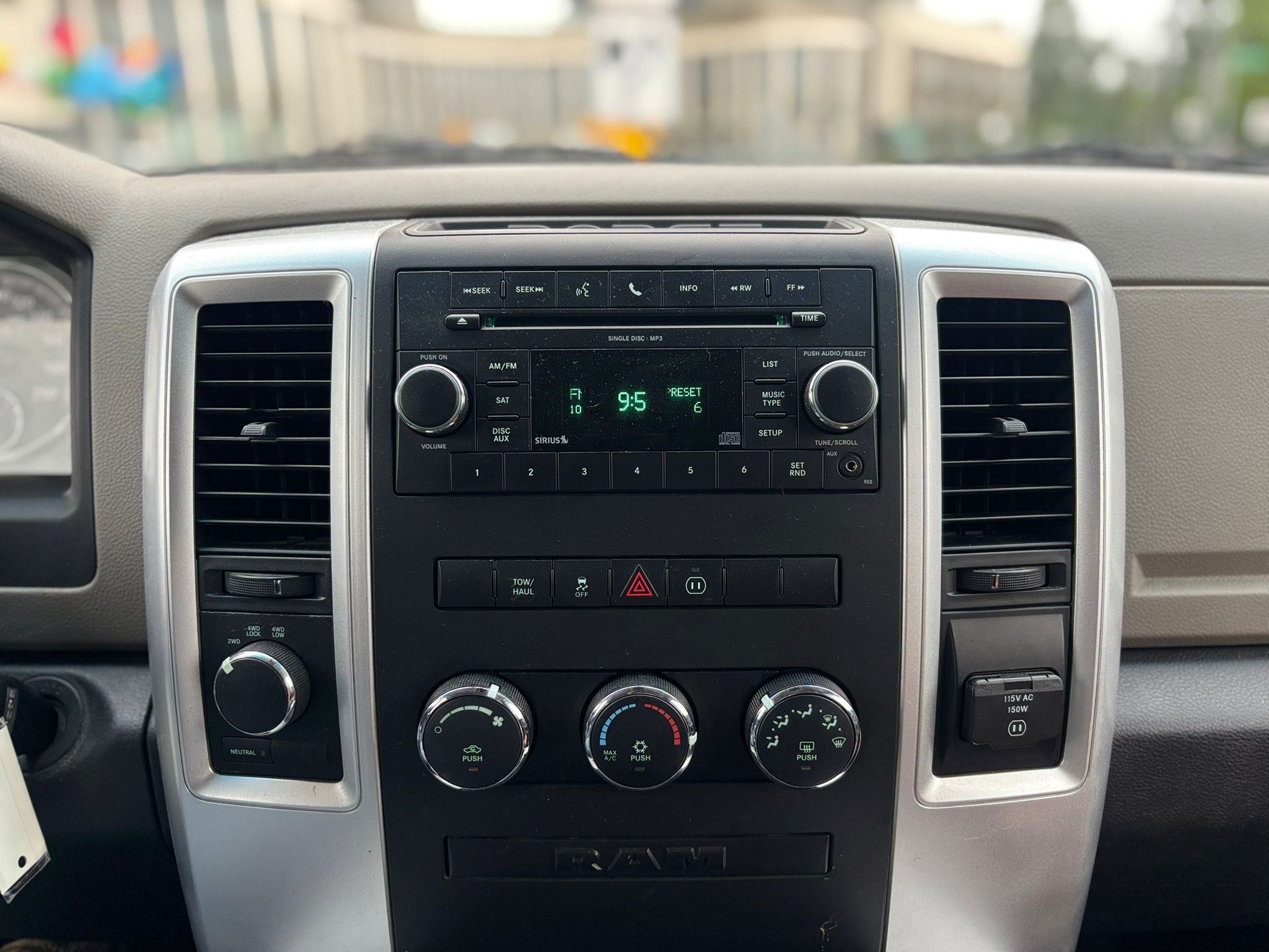 /canwestautoinc/2010-Dodge-Ram1500-5148381892648464.jpg