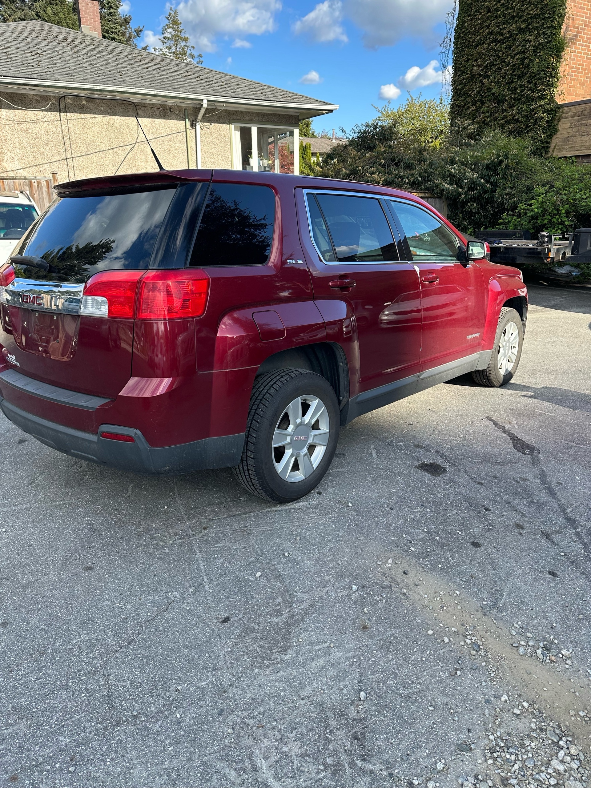 /canwestautoinc/2010-GMC-Terrain-10618860636289895.jpg