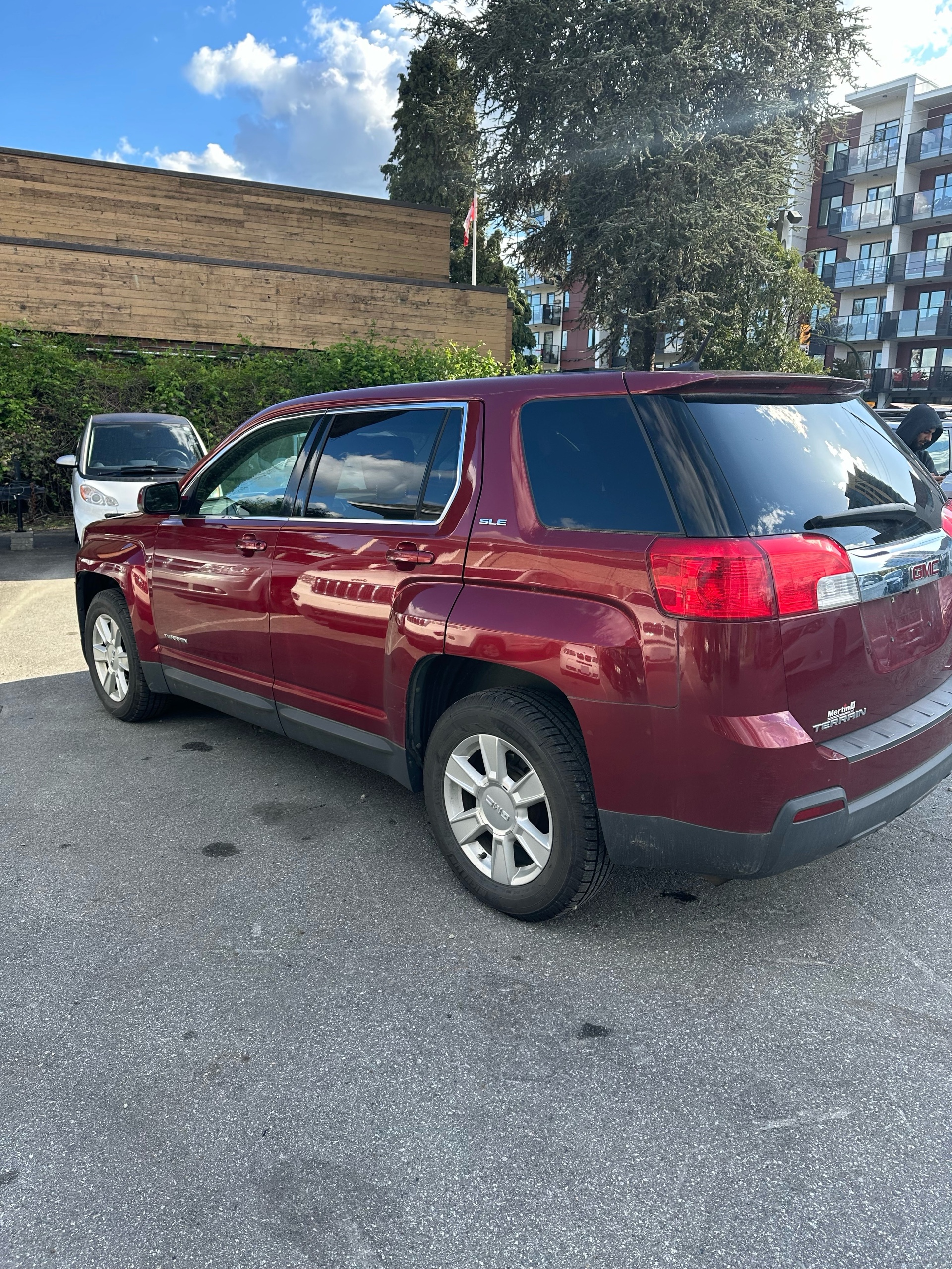 /canwestautoinc/2010-GMC-Terrain-16229357182342352.jpg