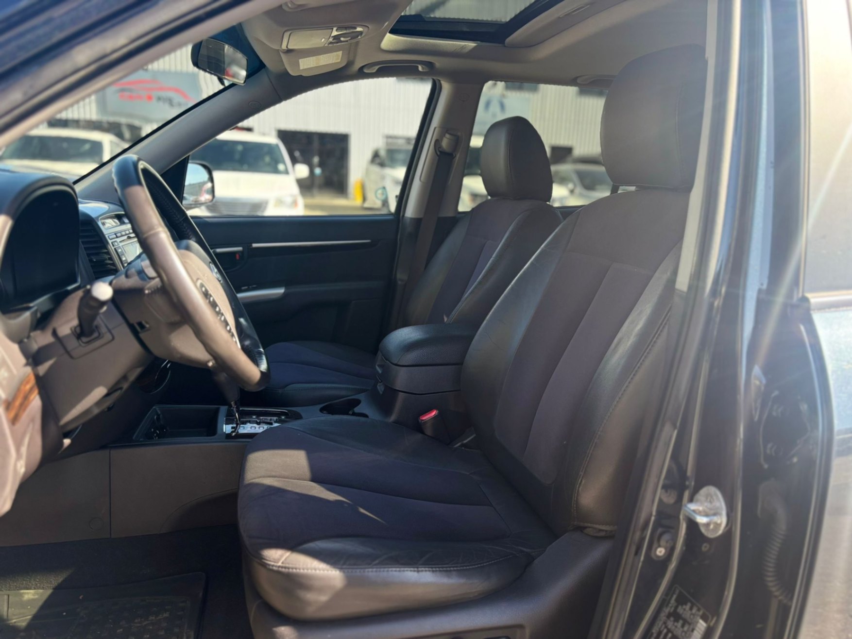 /canwestautoinc/2010-Hyundai-SantaFe-3718381720291759.jpg