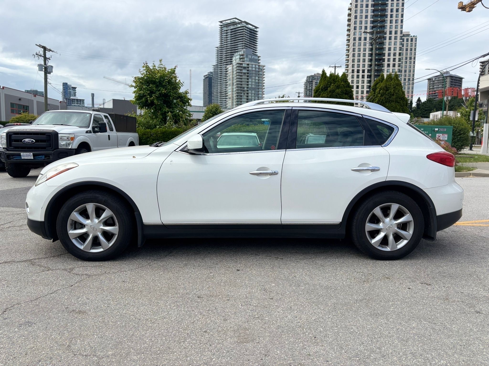 /canwestautoinc/2010-INFINITI-EX35-48700019922302595.jpg