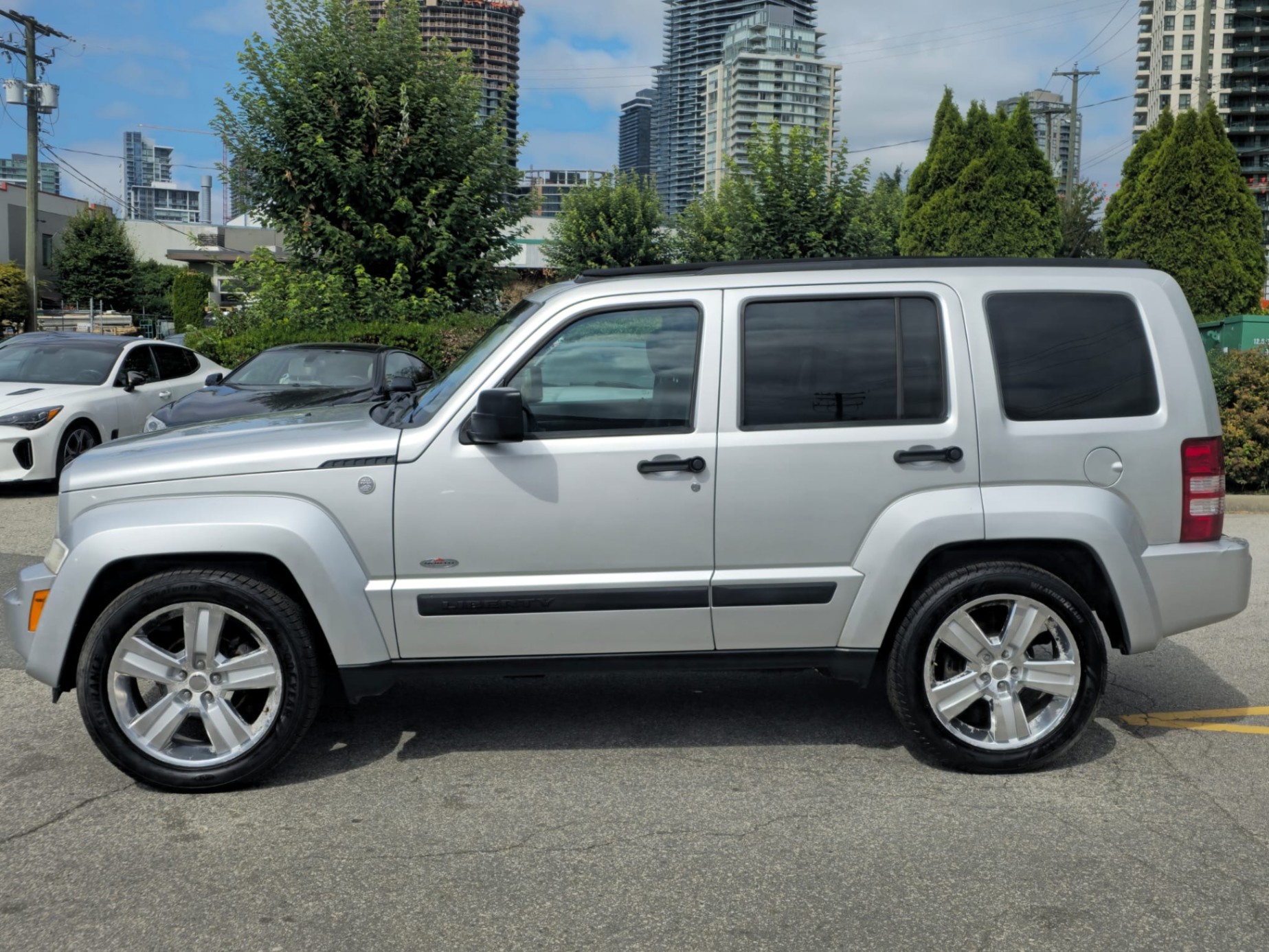 /canwestautoinc/2010-Jeep-Liberty-6735574082936702.jpg