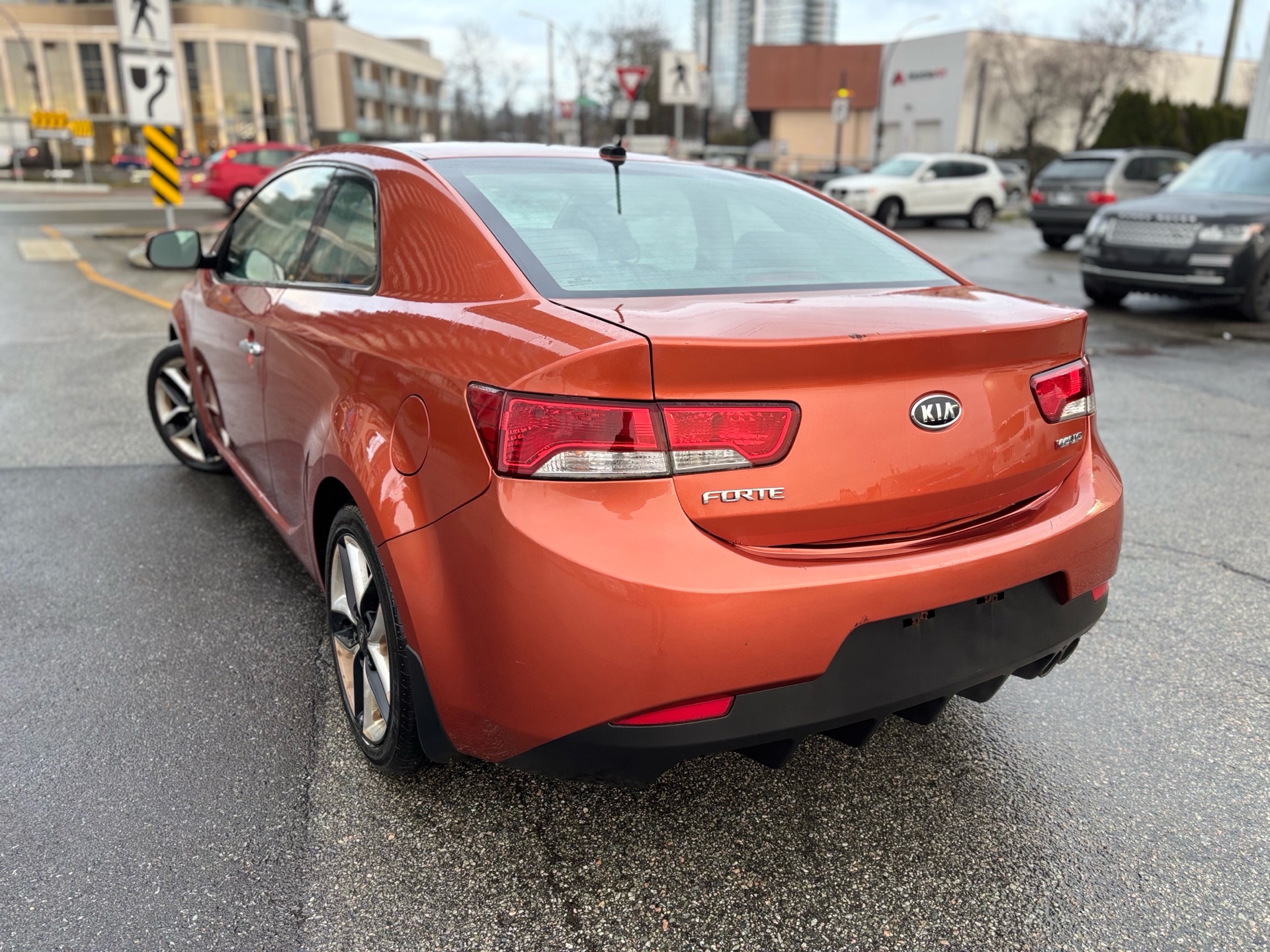 /canwestautoinc/2010-Kia-ForteKoup-3215562167425734.jpg