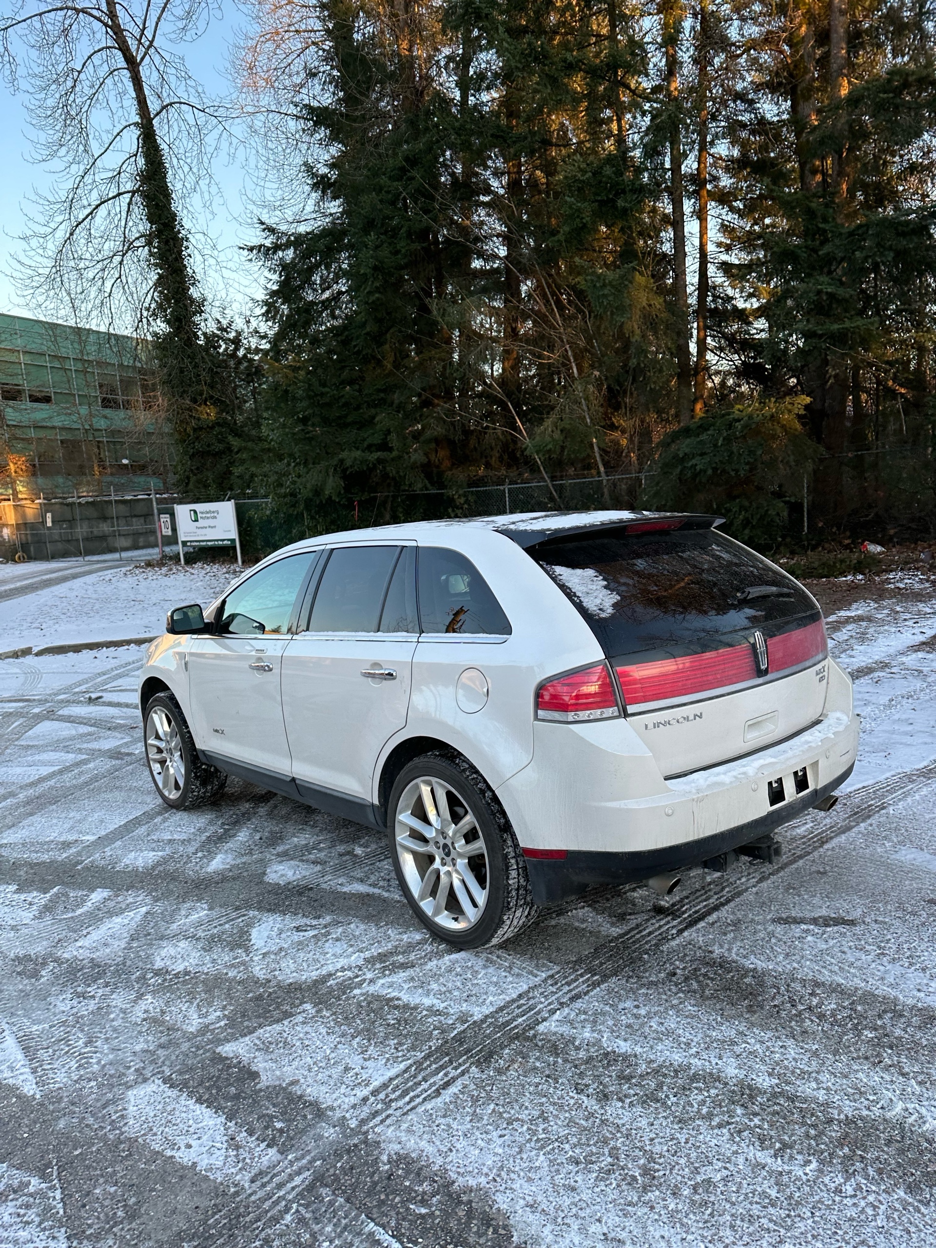 /canwestautoinc/2010-Lincoln-MKX-8878458694476647.jpg