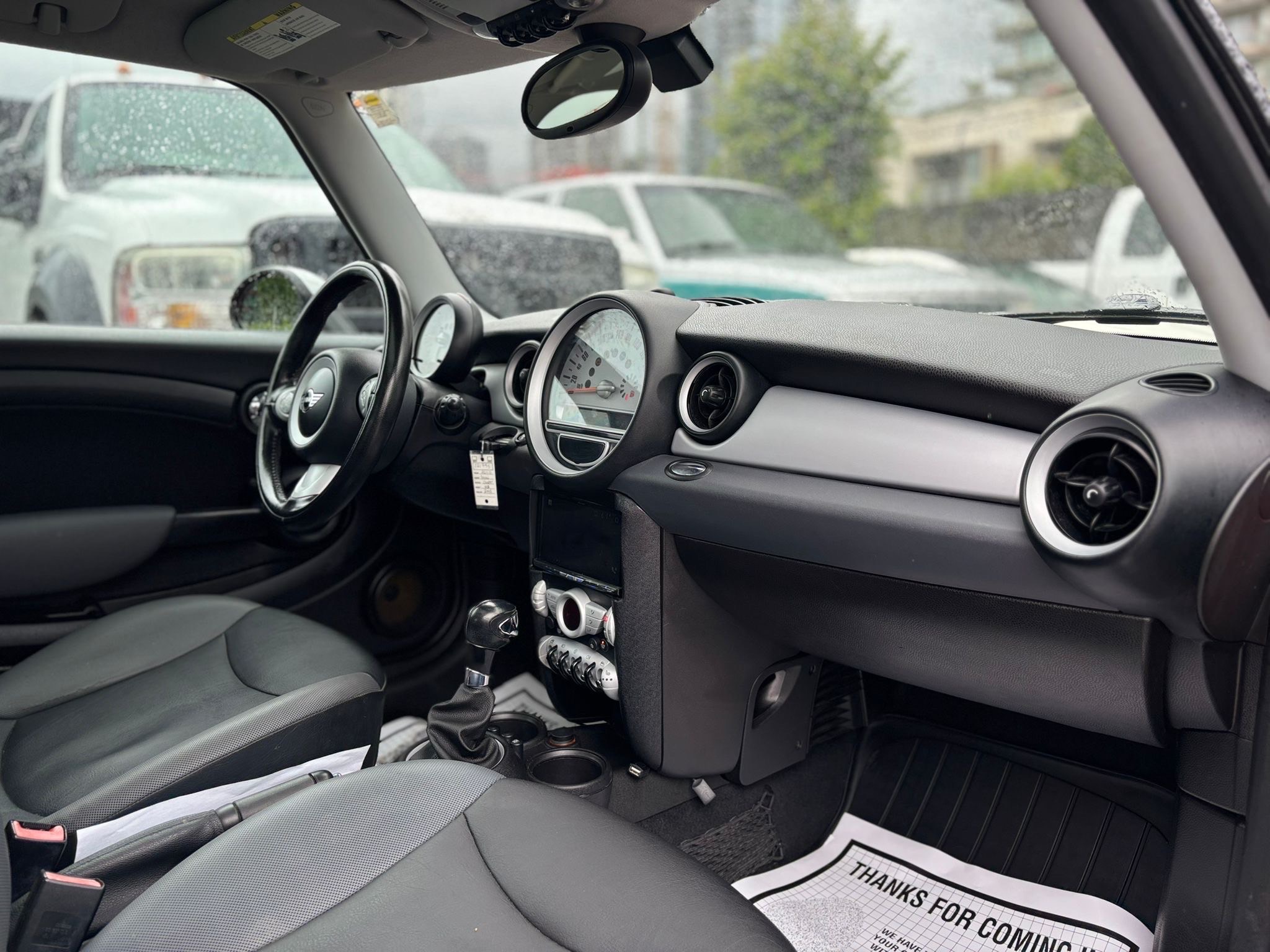 /canwestautoinc/2010-MINI-CooperHardtop-21291043617296523.jpg