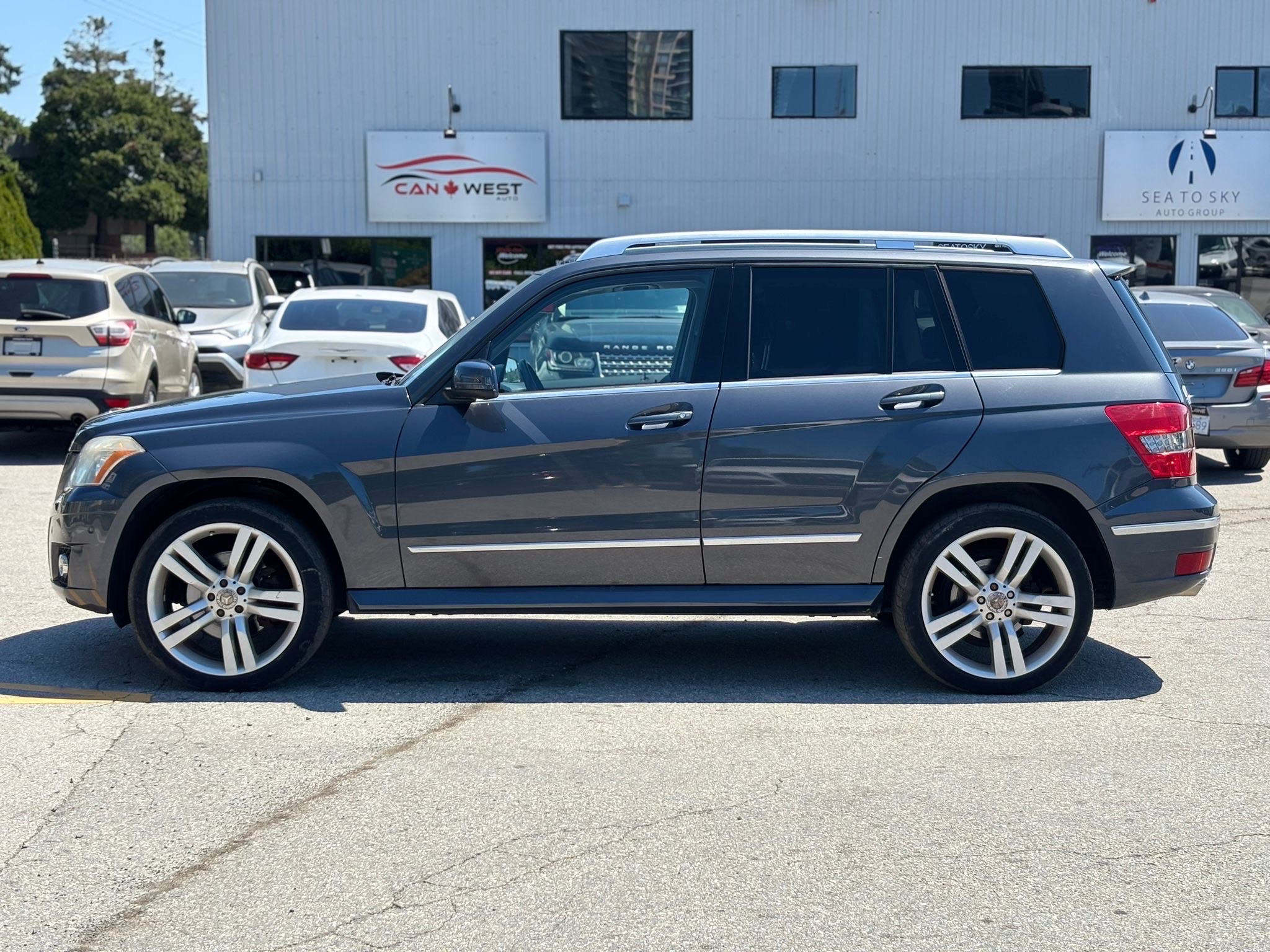 /canwestautoinc/2010-Mercedes-Benz-GLK-Class-3321636050779939.jpg