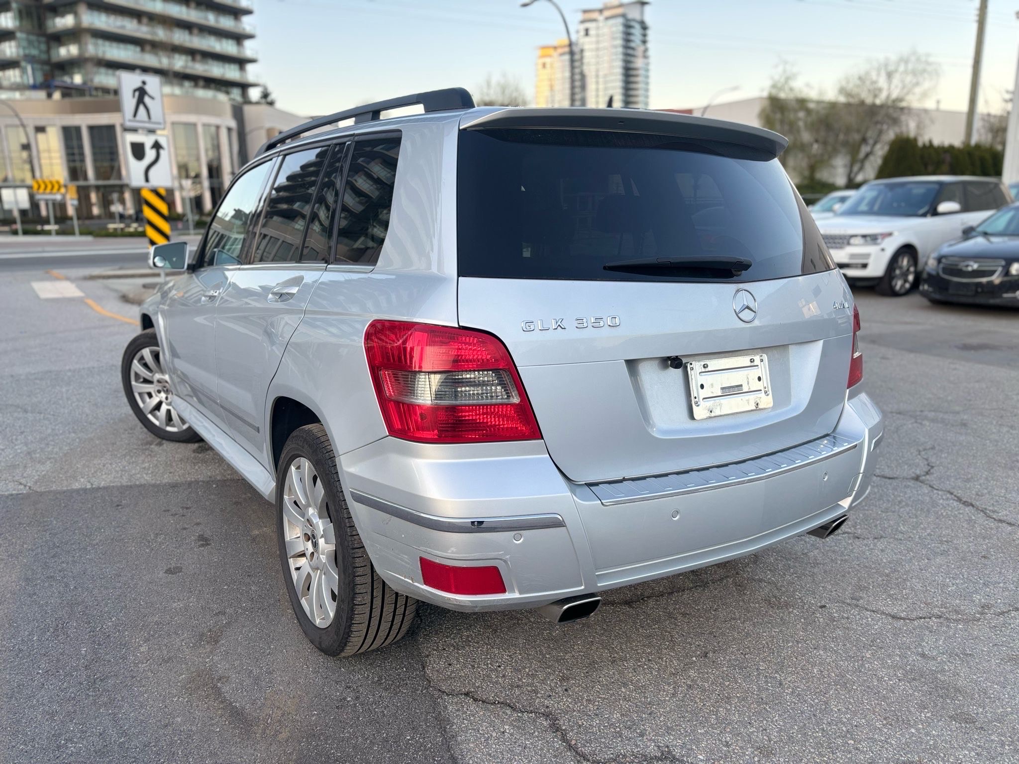 /canwestautoinc/2010-Mercedes-Benz-GLK-Class-8280052112825129.jpg