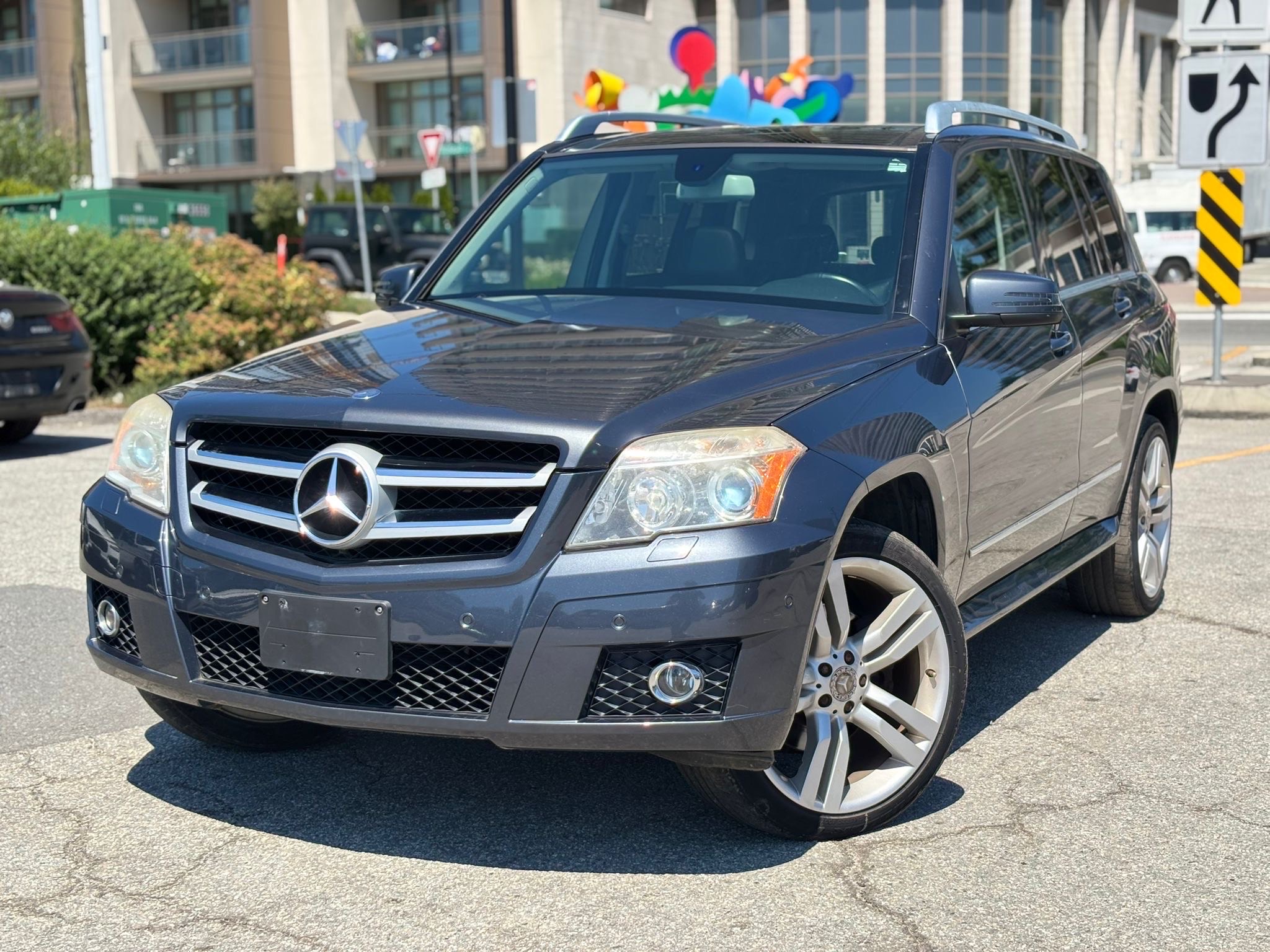 /canwestautoinc/2010-Mercedes-Benz-GLK-Class-9304921043871646.jpg