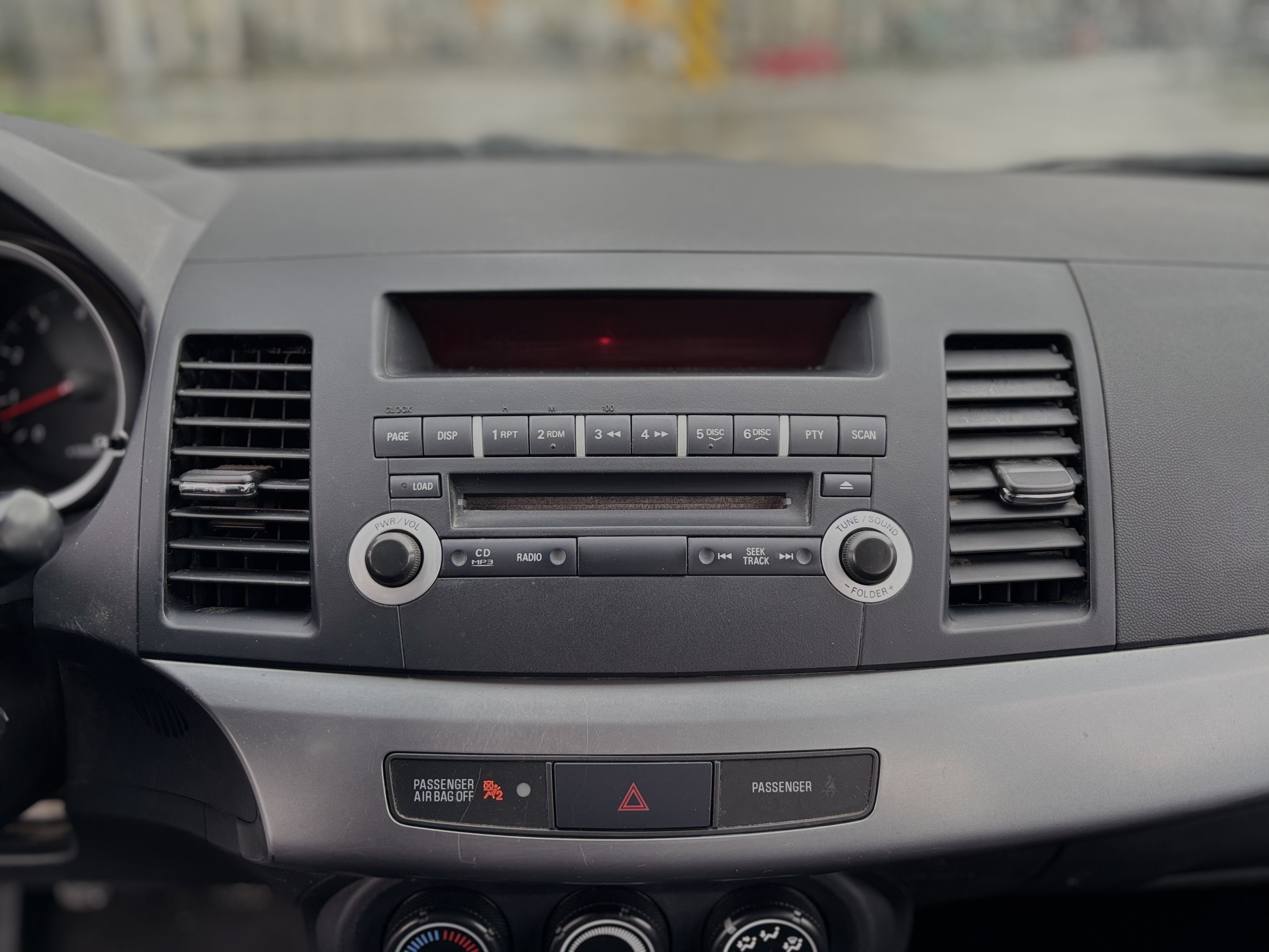 /canwestautoinc/2010-Mitsubishi-Lancer-2333349578659678.jpg
