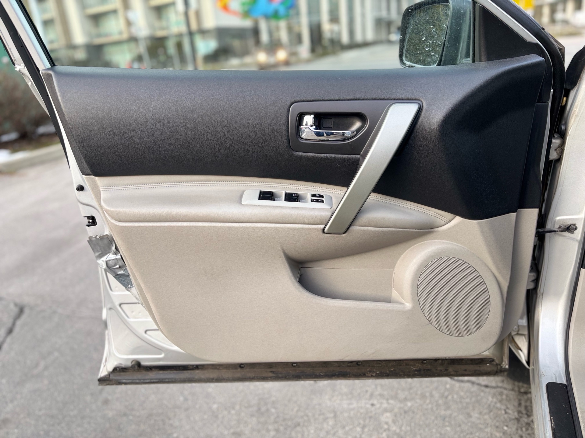 /canwestautoinc/2010-Nissan-Rogue-851216653988303.jpg