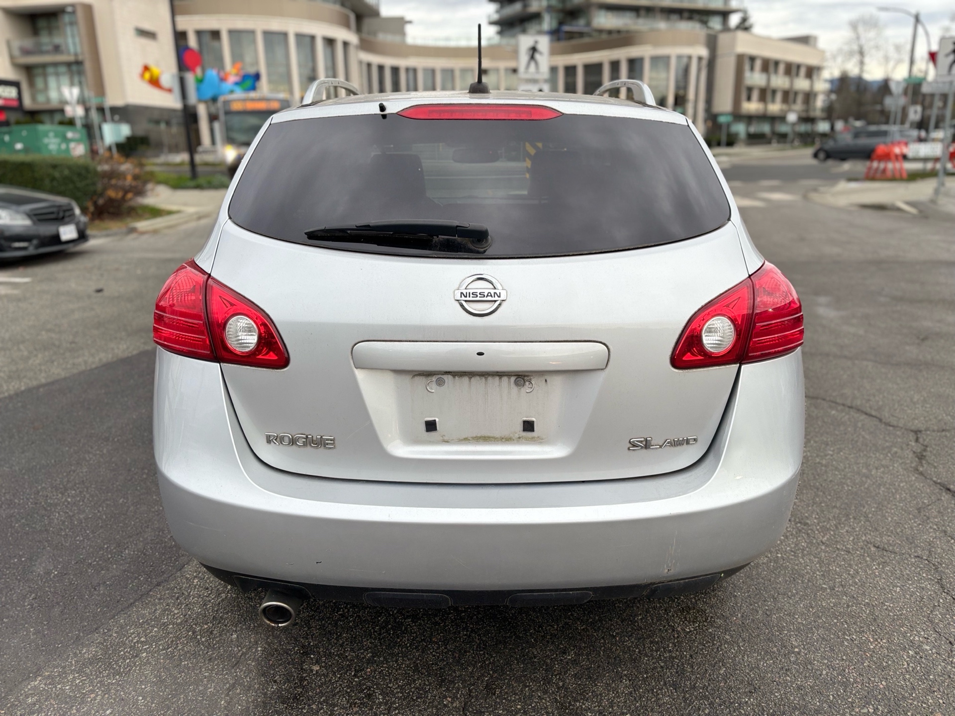 /canwestautoinc/2010-Nissan-Rogue-8527559221175365.jpg