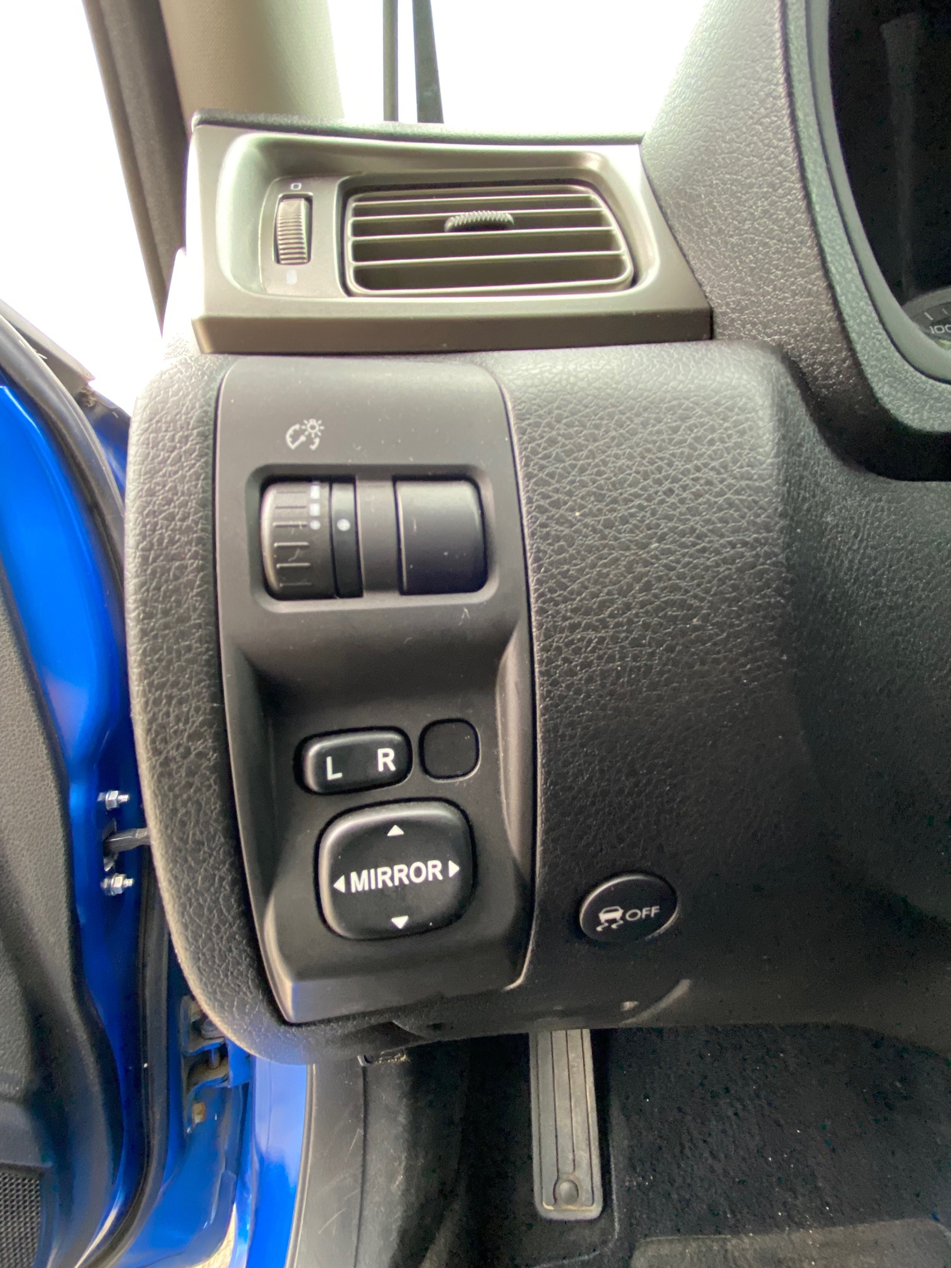 /canwestautoinc/2010-Subaru-Impreza-5624837123834454.jpg