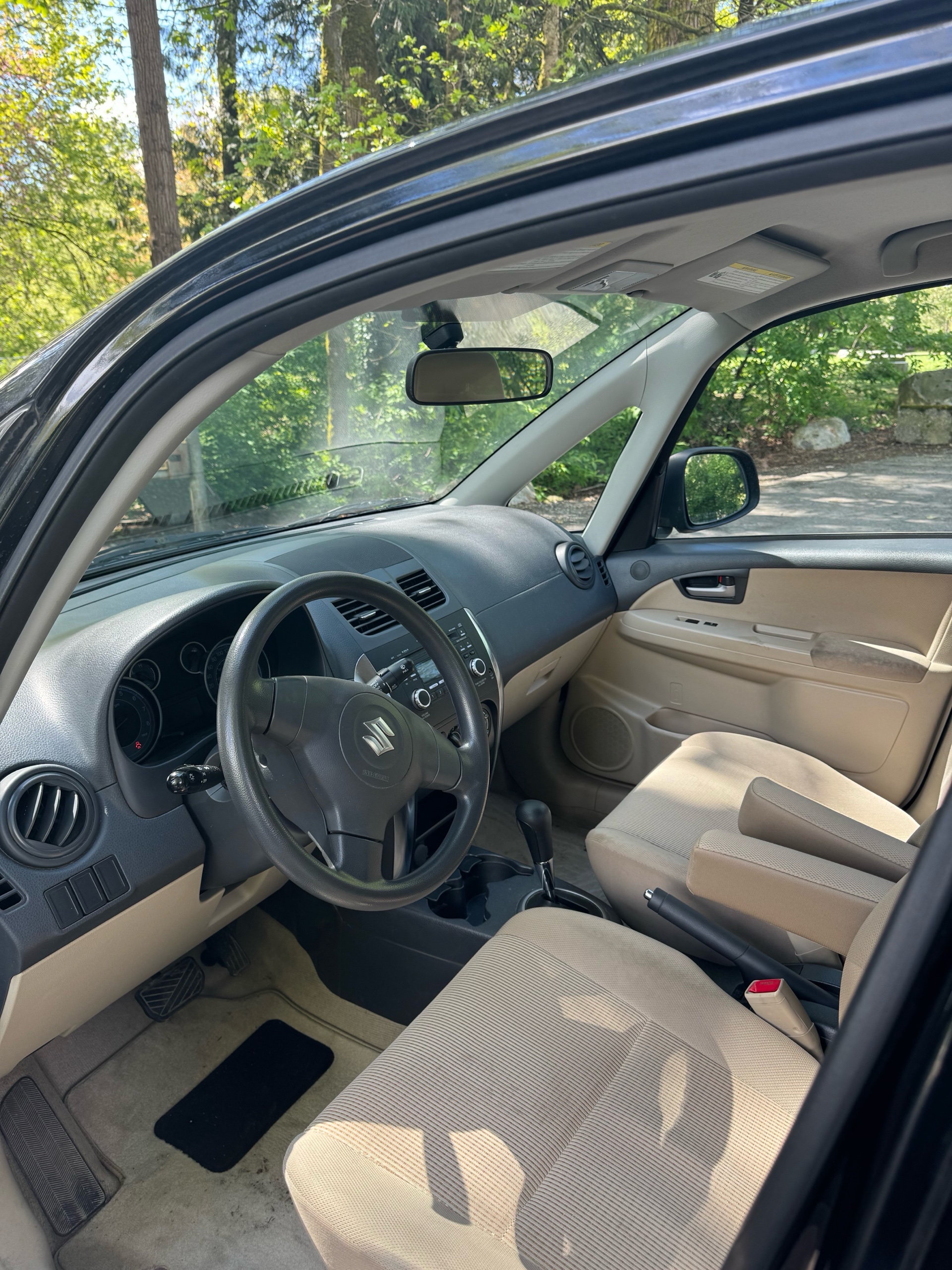 /canwestautoinc/2010-Suzuki-SX4-34140624800574537.jpg