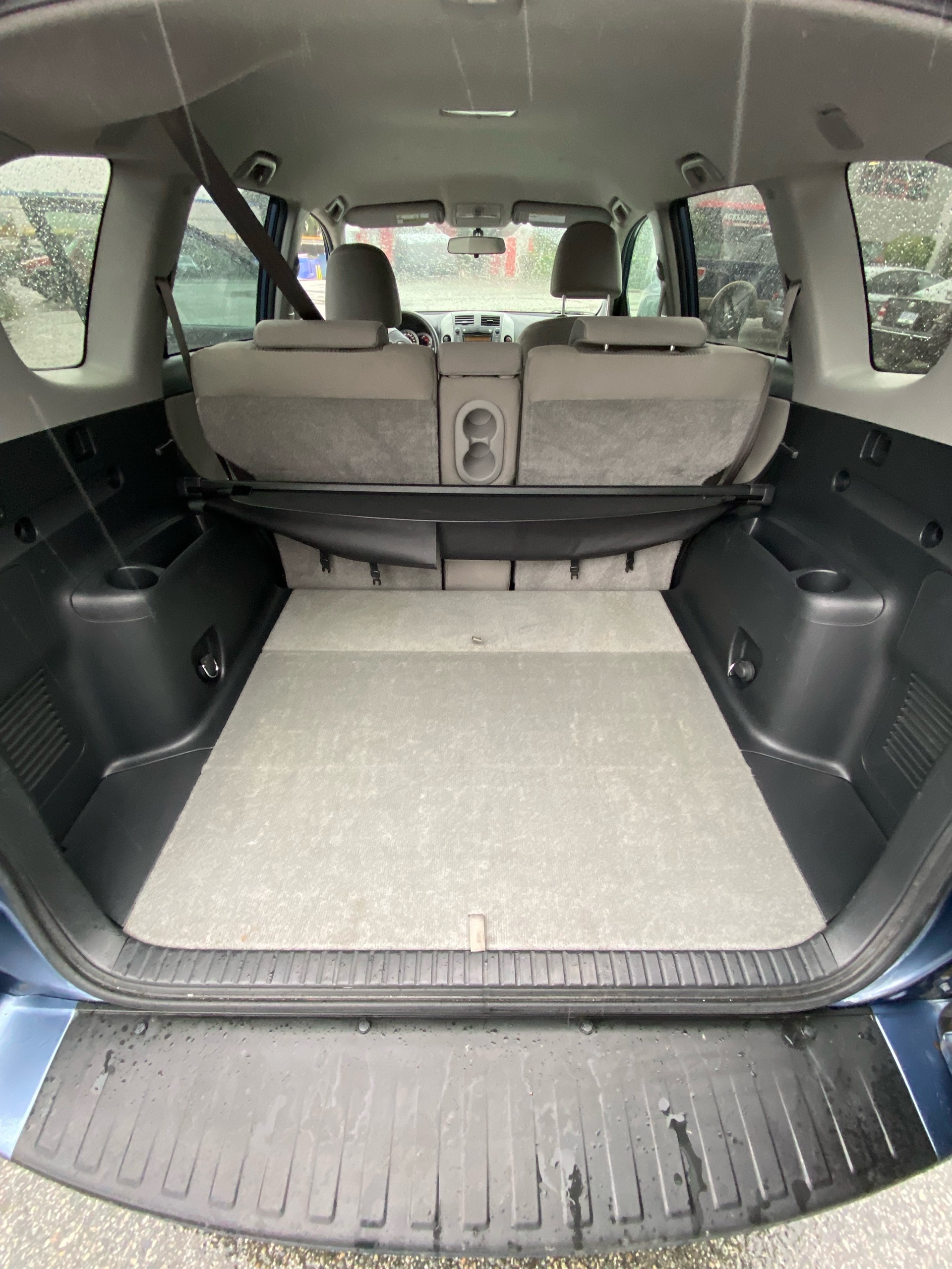 /canwestautoinc/2010-Toyota-RAV4-3965035177879628.jpg