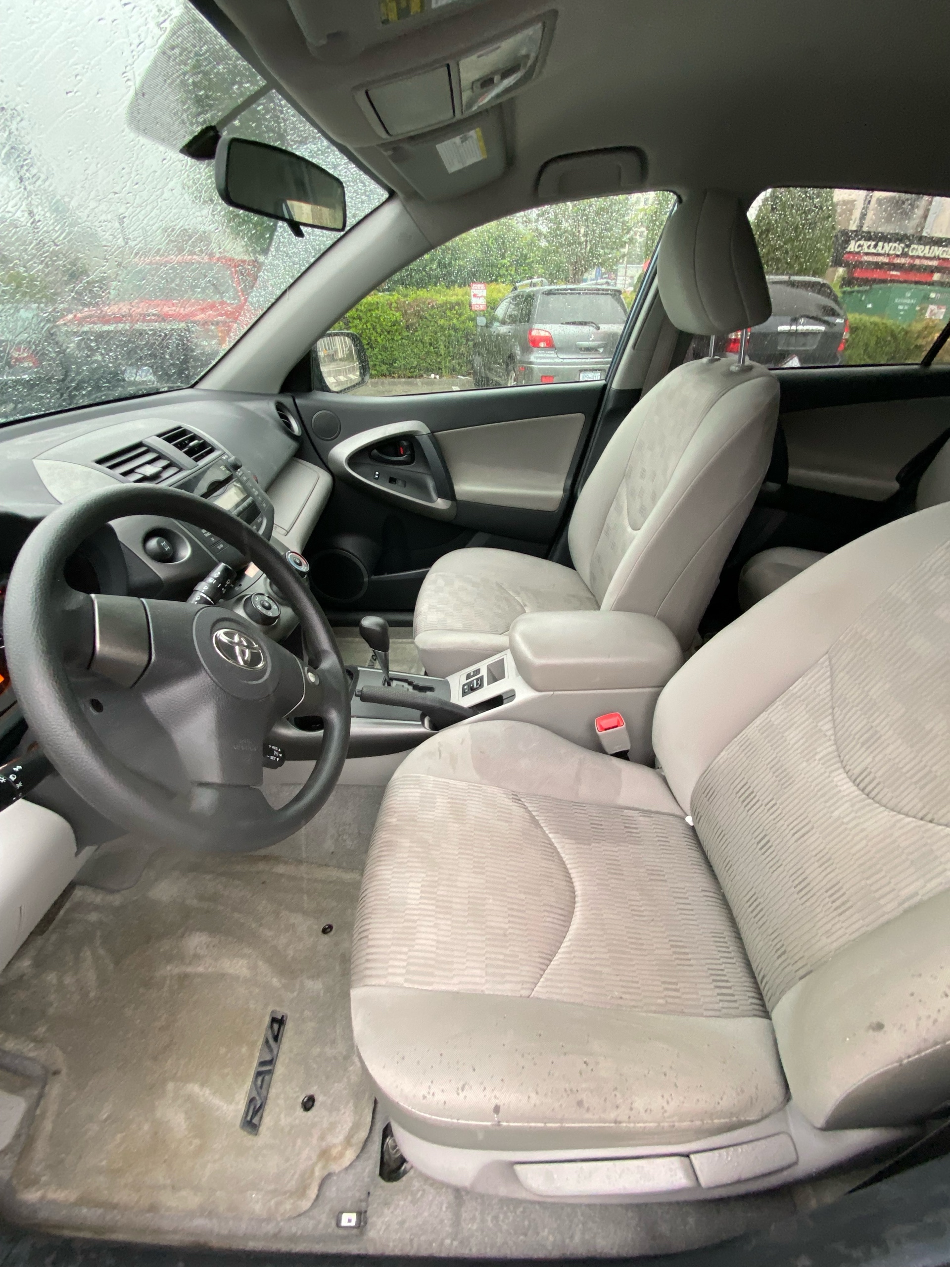 /canwestautoinc/2010-Toyota-RAV4-6738185091307196.jpg