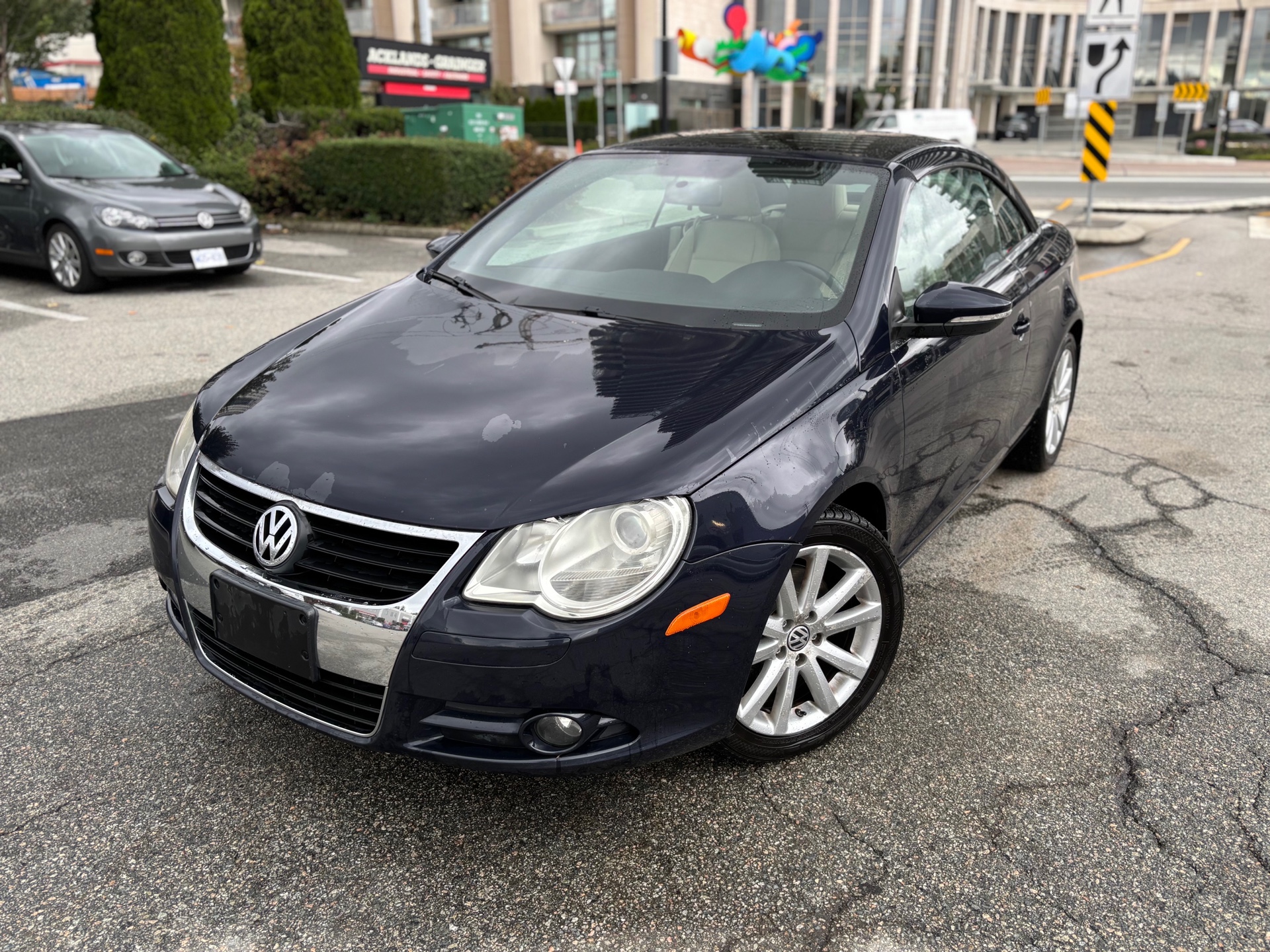/canwestautoinc/2010-Volkswagen-Eos-4193073914492327.jpg