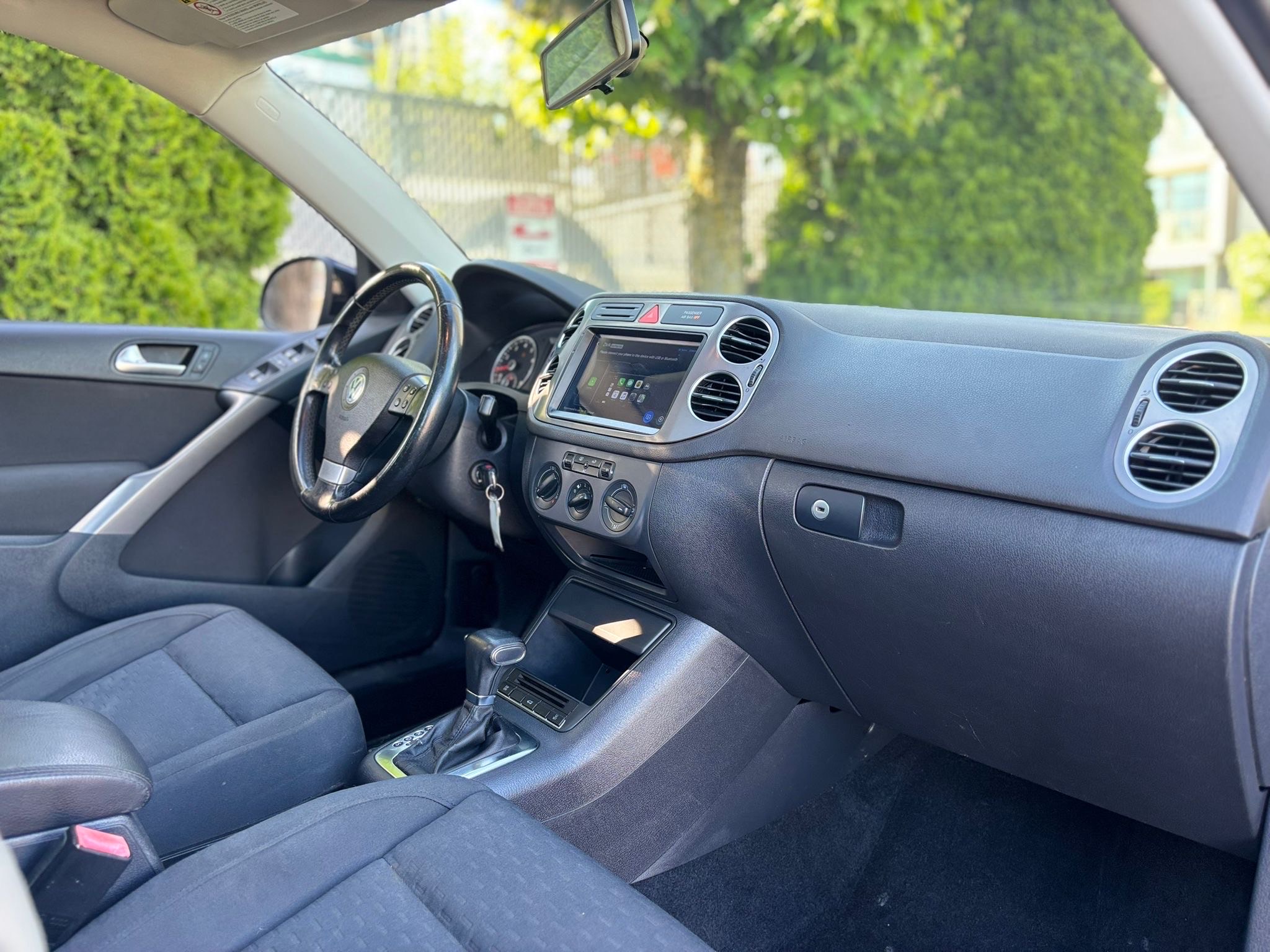 /canwestautoinc/2010-Volkswagen-Tiguan-6095909342995545.jpg